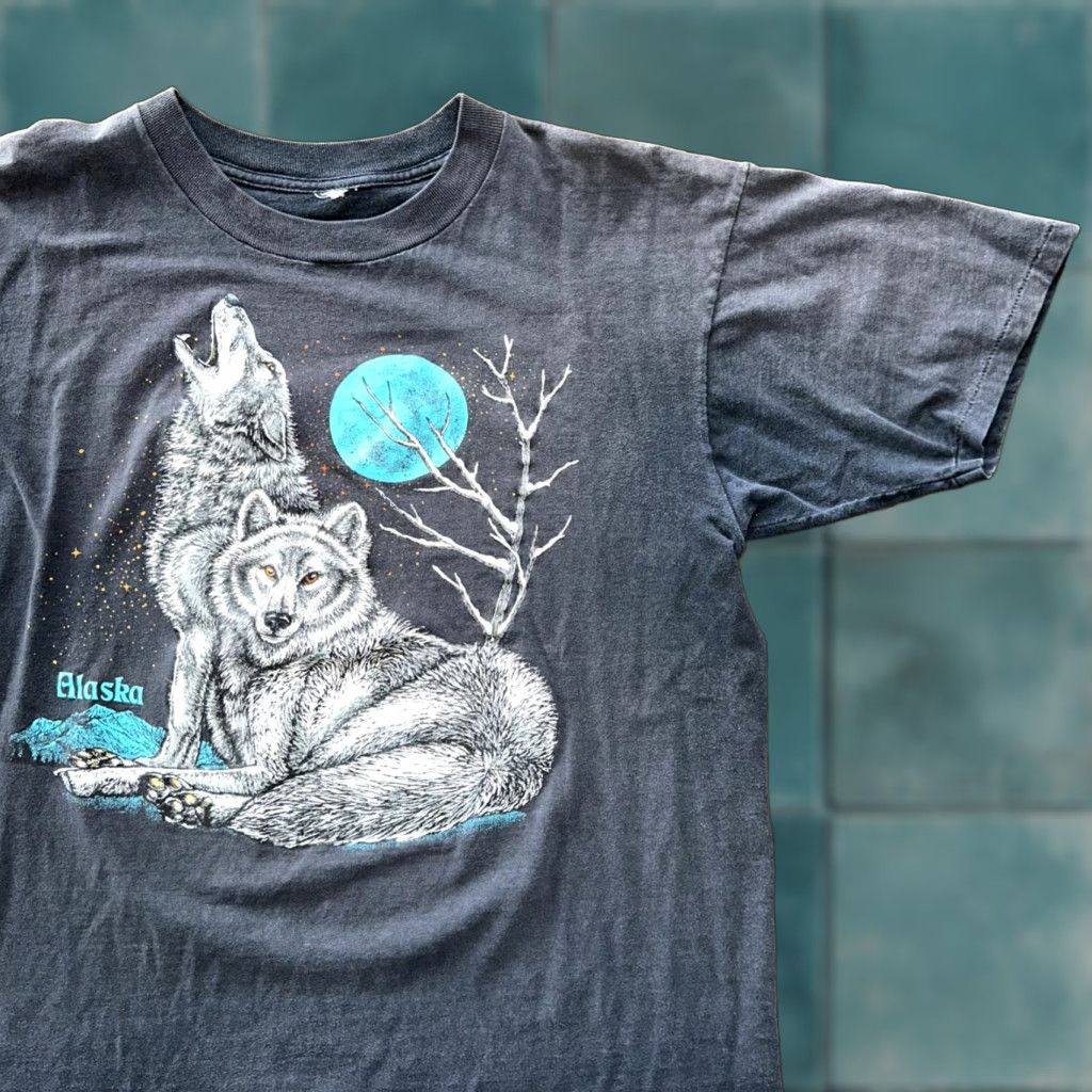 Thrasher VINTAGE Faded Wolves Howling Black T-Shirt L Single Stitch 90s Thrashed Alaska Moon Mens Size US L / EU 52-54 / 3 - 1 Thumbnail
