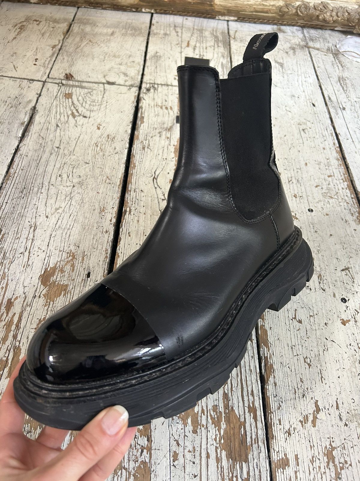 Alexander McQueen Alexander McQueen black leather boots Size US 9 / EU 42 - 6 Thumbnail