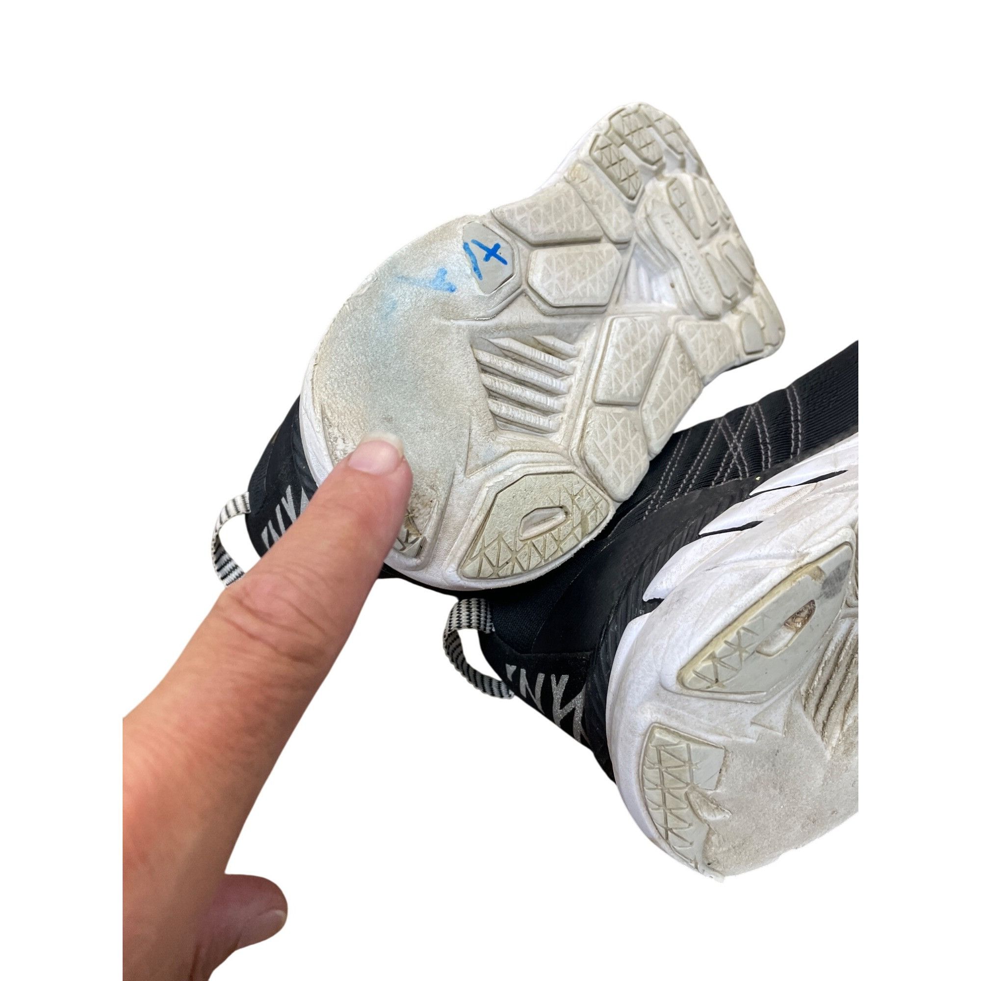 Hoka Hoka One Clifton 6 Mens Black/White Running Walking Shoes Si Size US 9.5 / EU 42-43 - 6 Thumbnail