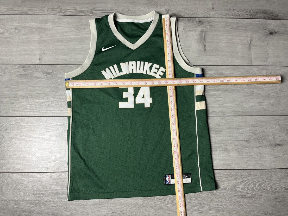Nike Nike Milwaukee Bucks NBA jersey Antetokounmpo 30 young Size US S / EU 44-46 / 1 - 6 Thumbnail