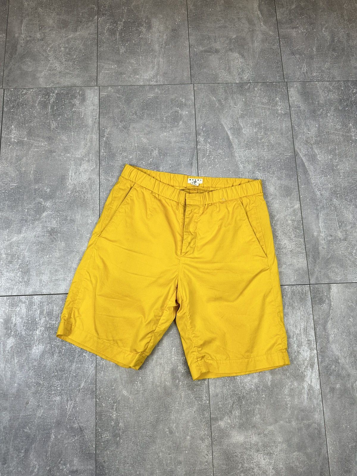 Marni Men’s luxury shorts Marin x H&M Size US 33 - 1 Thumbnail