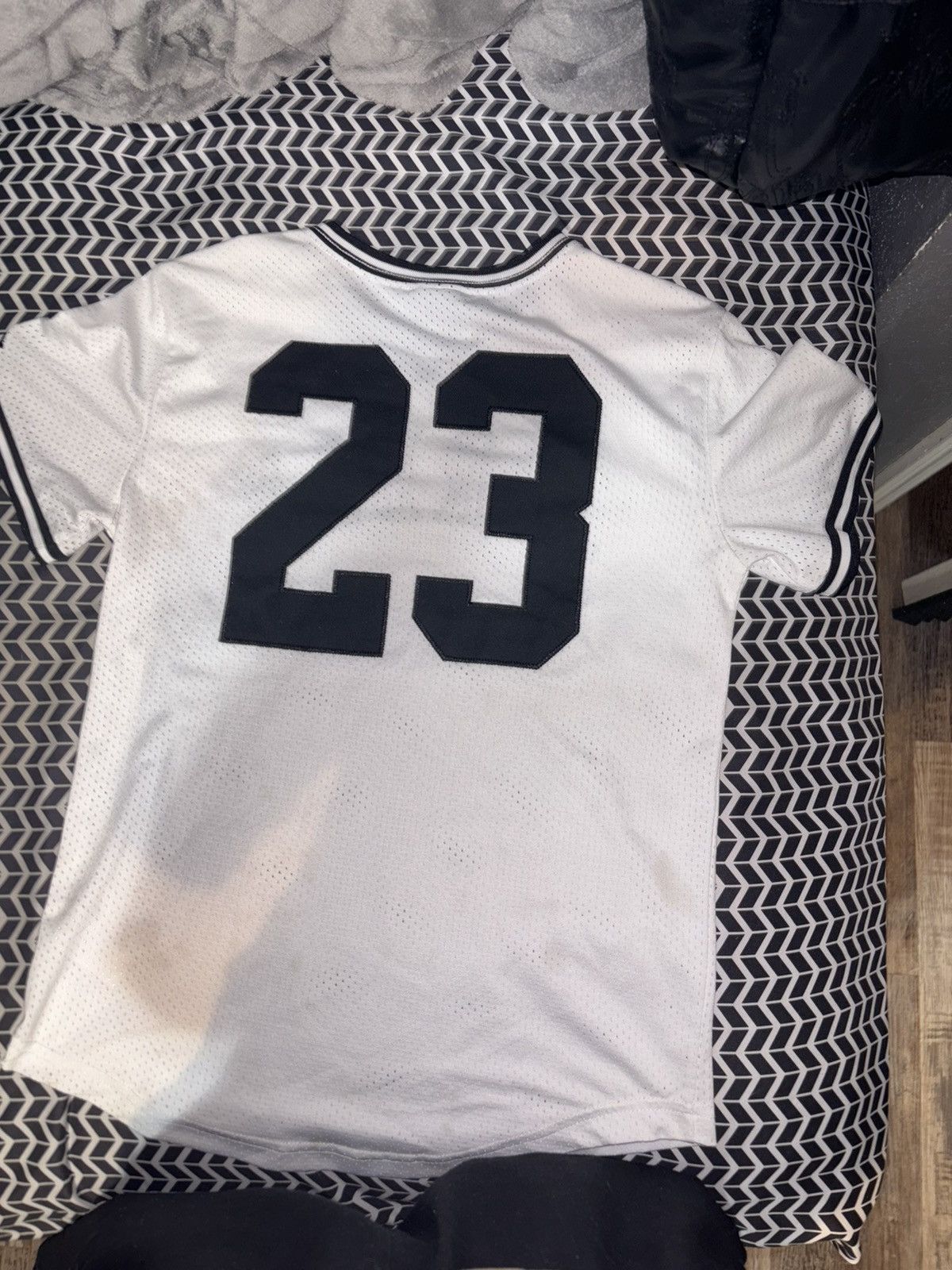 Jordan Brand medium Jordan basketball jersey (read description) Size US S / EU 44-46 / 1 - 3 Thumbnail