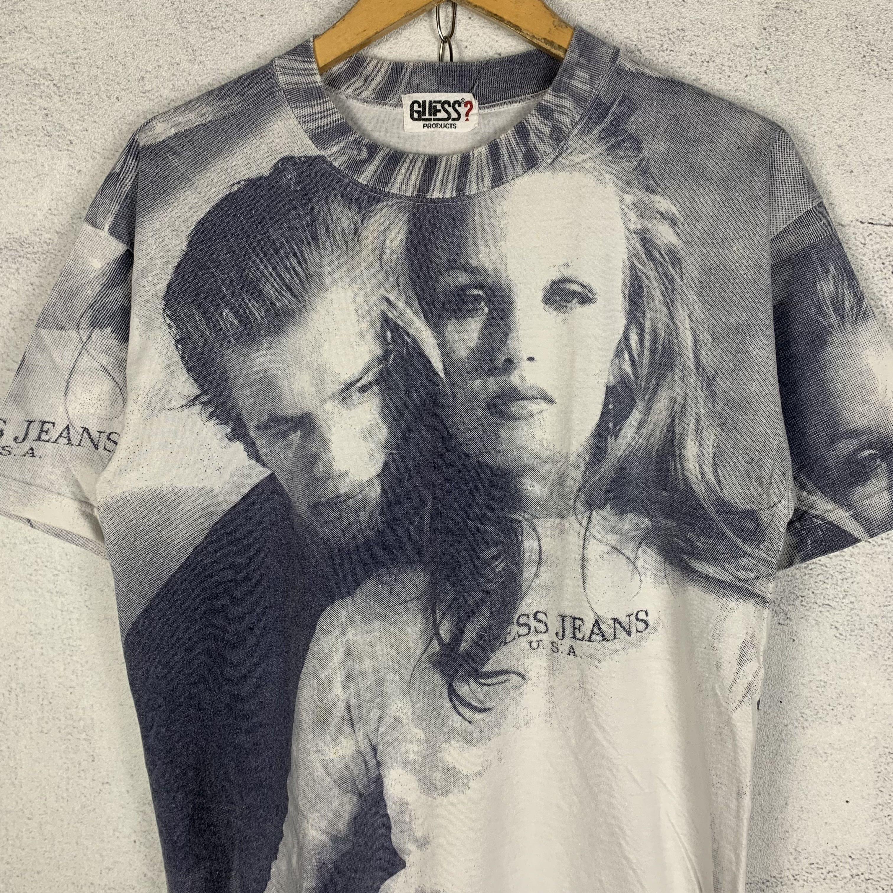 Vintage Vintage 90s Guess Jeans USA Tshirt Size US M / EU 48-50 / 2 - 3 Thumbnail