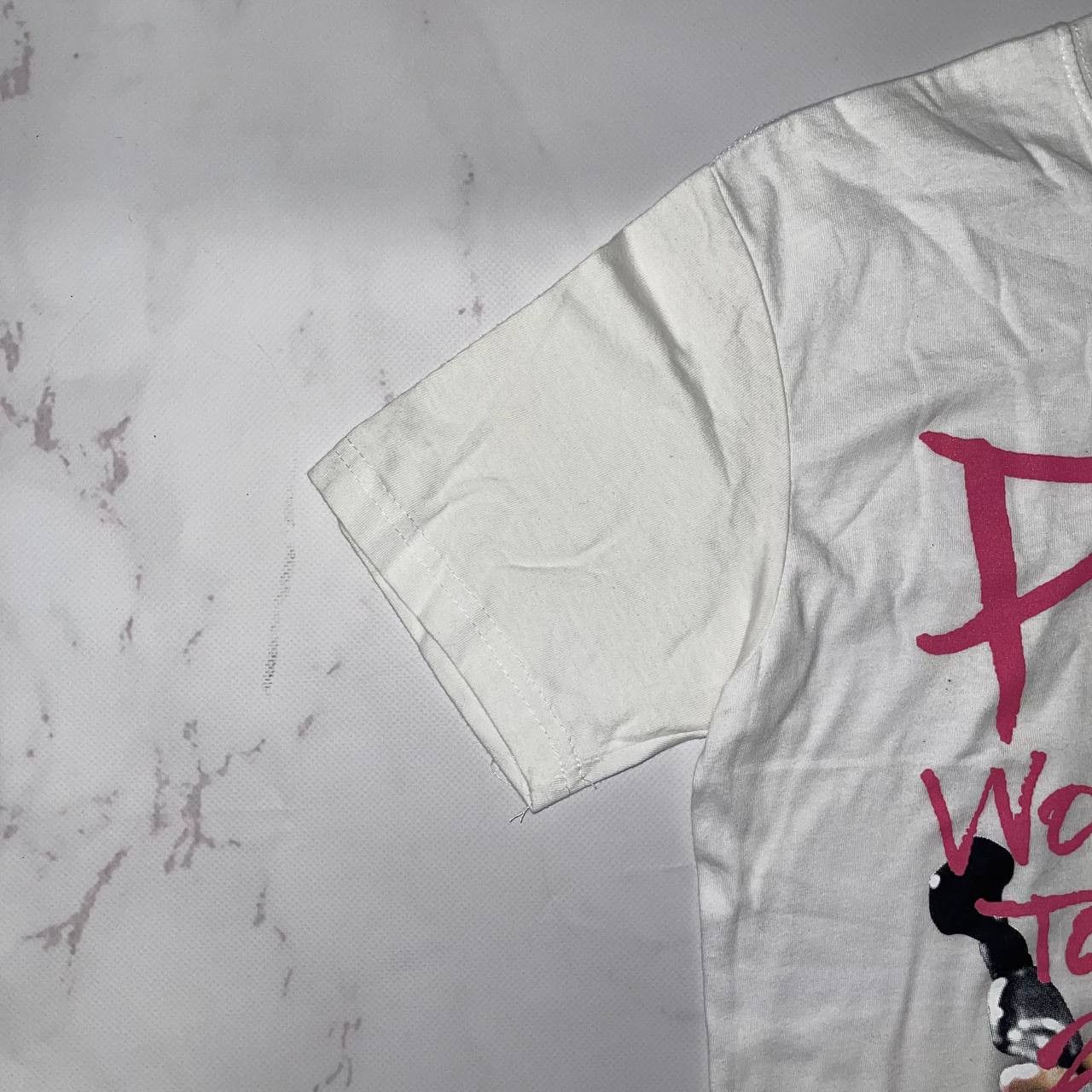 Vintage Band Tees Pink Beautiful Trauma World Tour 2019 T-Shirt M Size US M / EU 48-50 / 2 - 5 Thumbnail