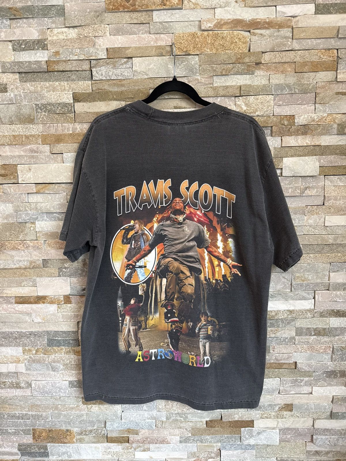 Other Travis scott tee Size US L / EU 52-54 / 3 - 2 Thumbnail