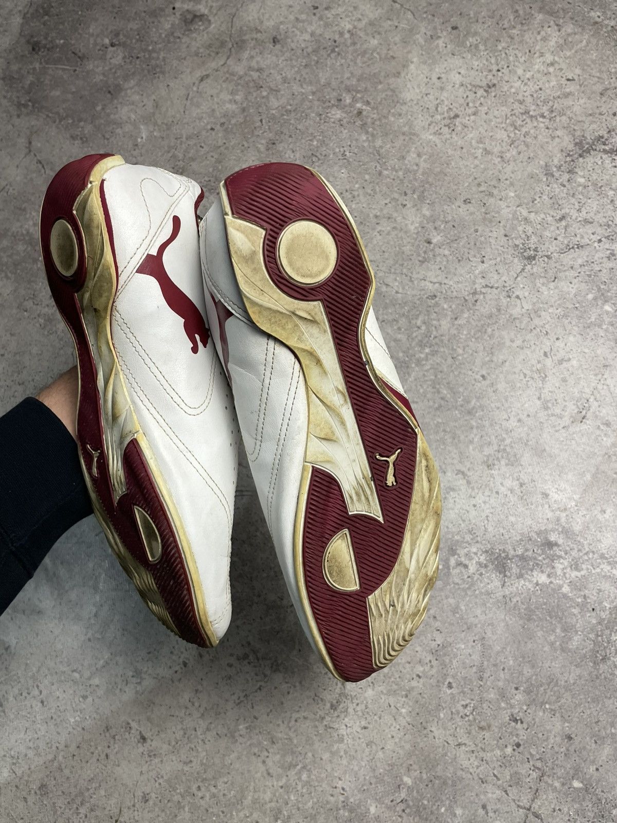 Puma Puma Vintage Burgundy/White Leather Shoes Size US 9 / EU 42 - 7 Thumbnail