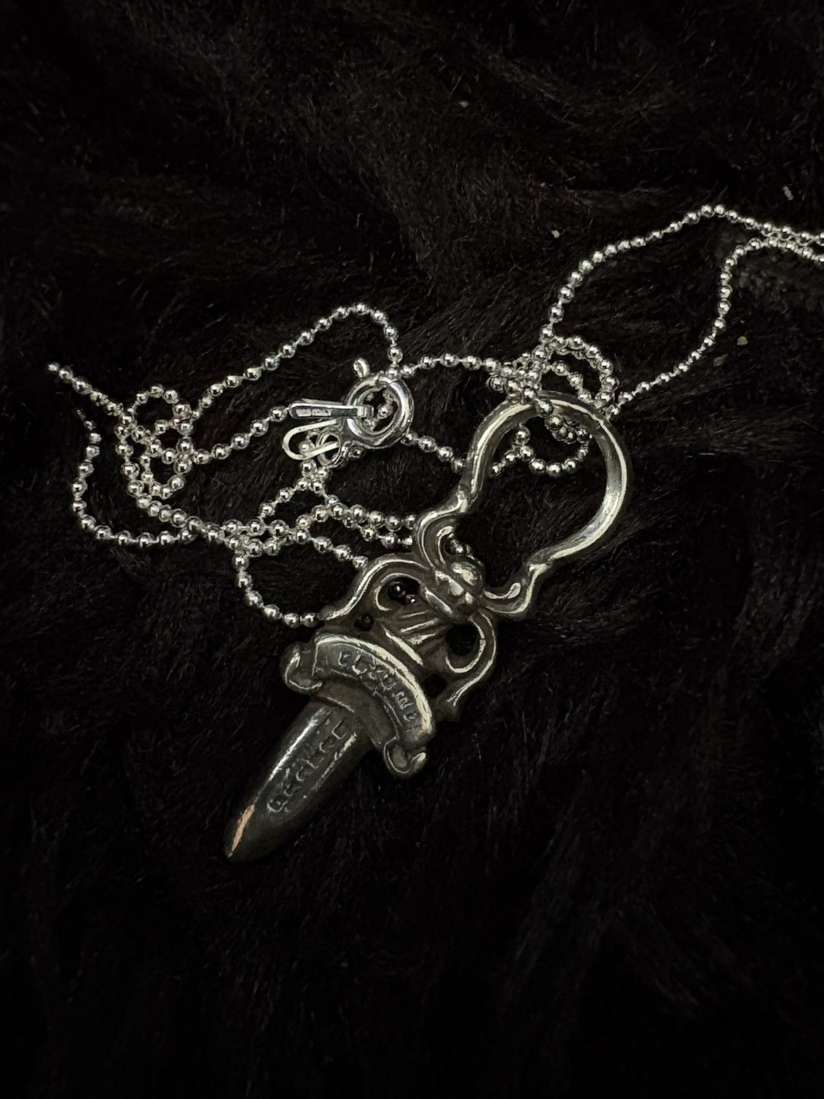 Chrome Hearts Chrome hearts double dagger pendant & paper chain