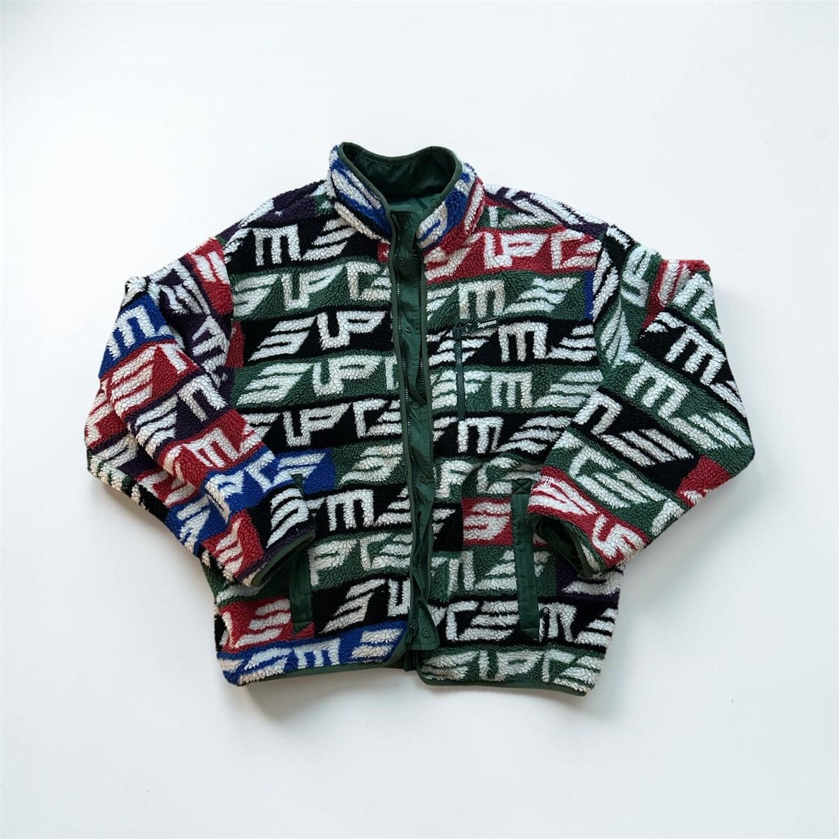Goretex × Supreme Celtic Knot Reversible WINDSTOPPER® Fleece 