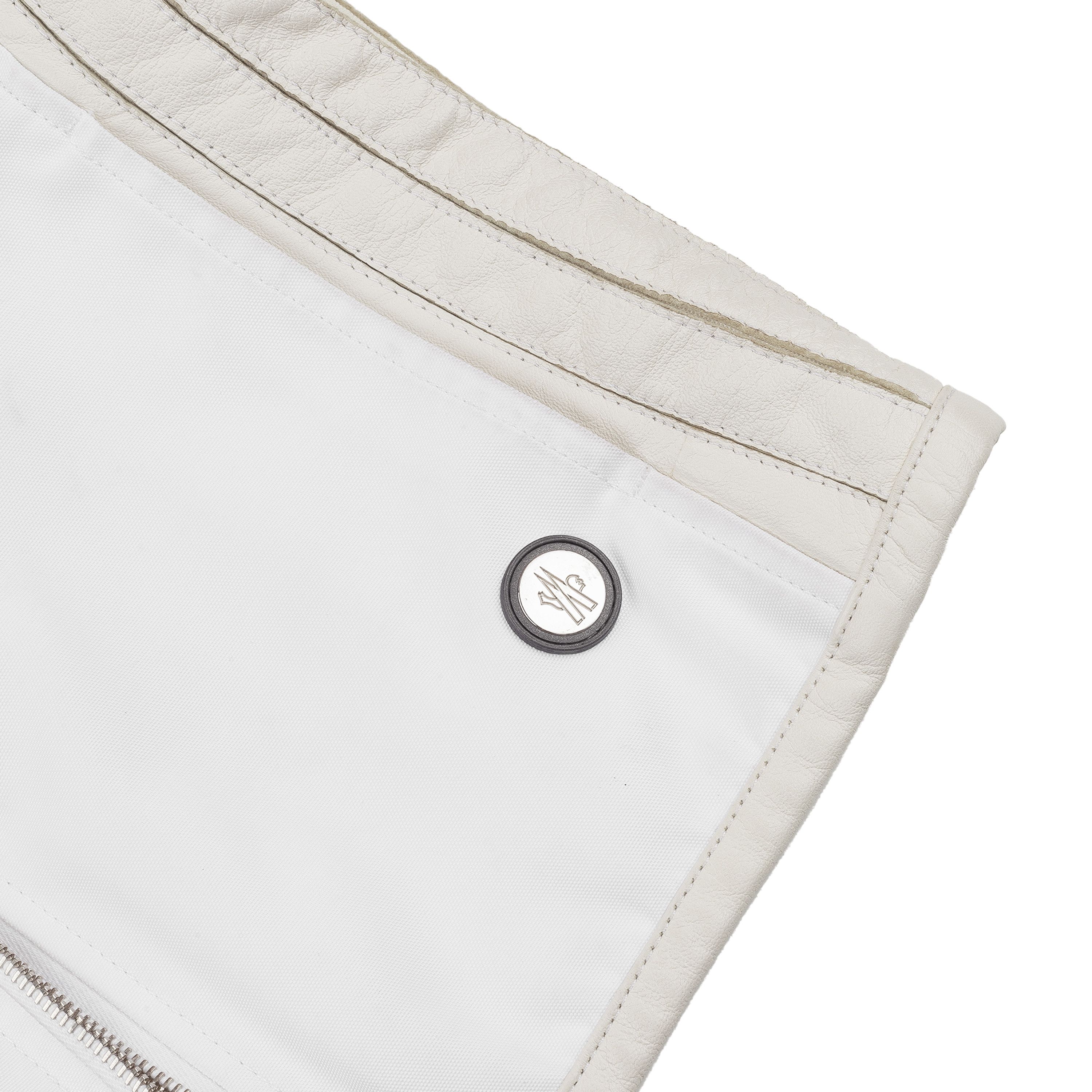Moncler Moncler Round Collar White Jacket (S) Size S / US 4 / IT 40 - 4 Thumbnail