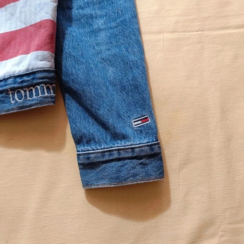 Tommy Hilfiger Tommy Hilfiger Jeans Denim Jacket Trucker USA Flag Size S Size S / US 4 / IT 40 - 7 Thumbnail