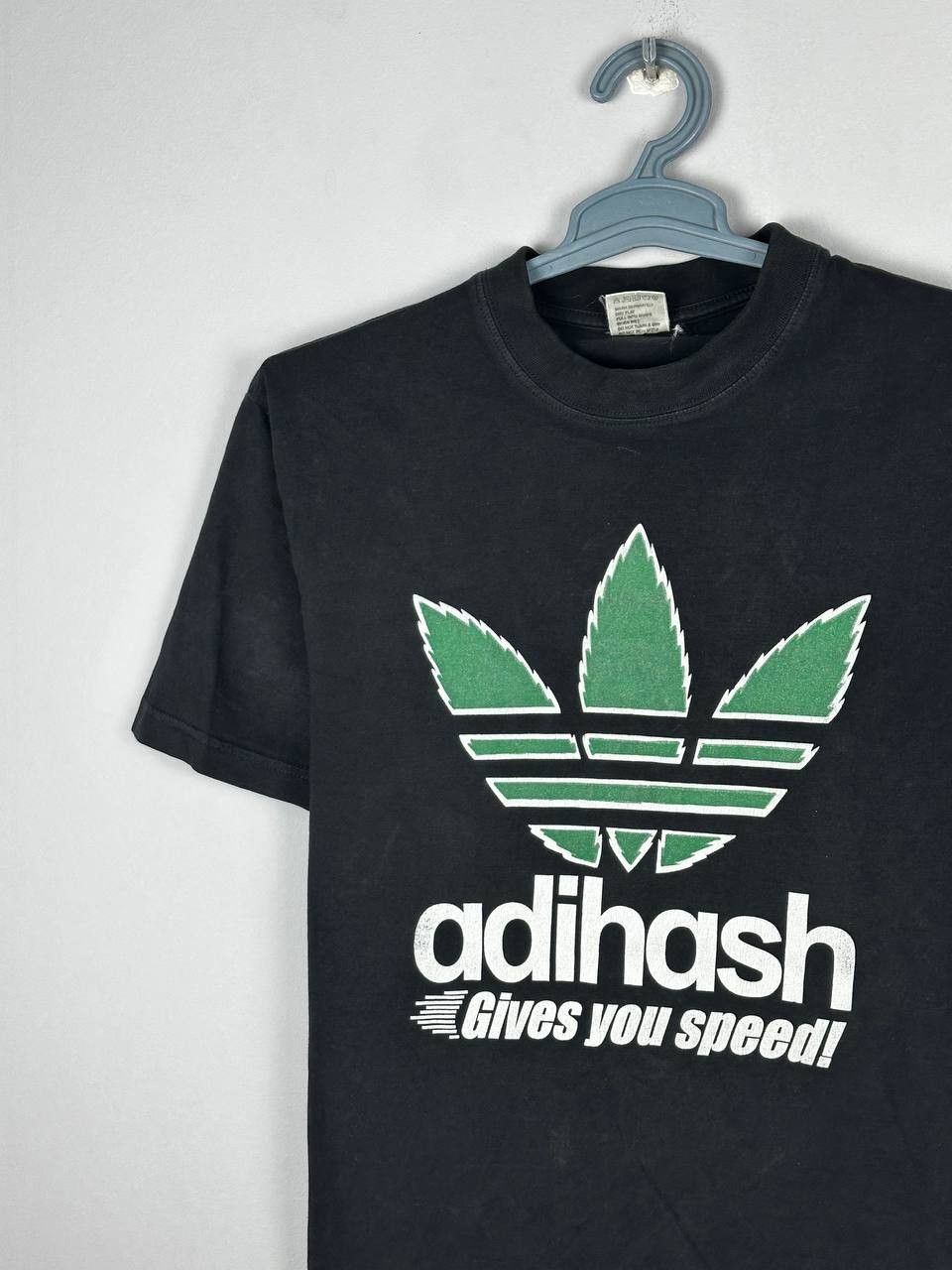Vintage 00s Vintage Adihash Gives You Speed Weed Humor T-Shirt Size US M / EU 48-50 / 2 - 3 Thumbnail