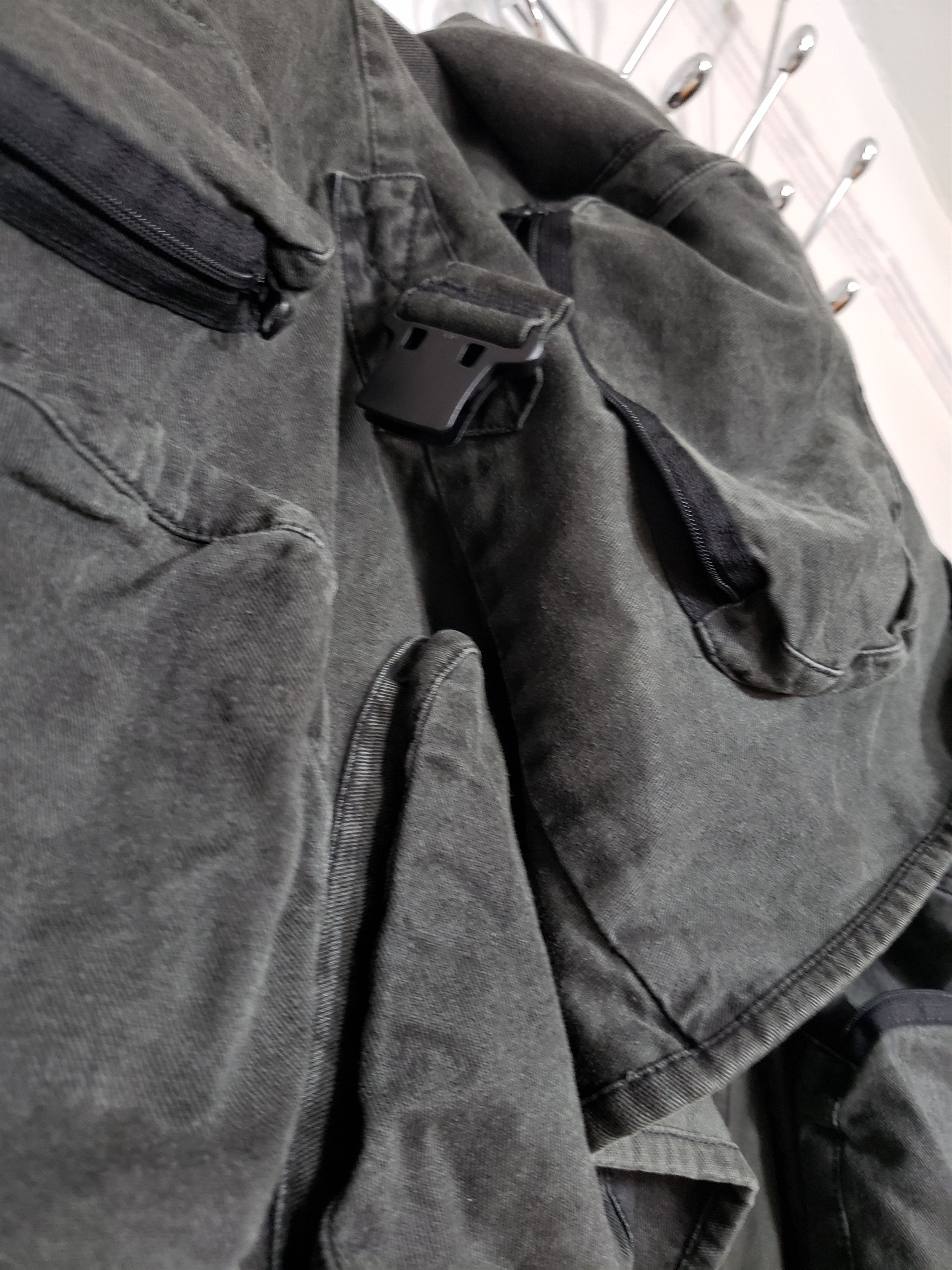 Demobaza Demobaza vest one size fits al Size US M / EU 48-50 / 2 - 4 Thumbnail
