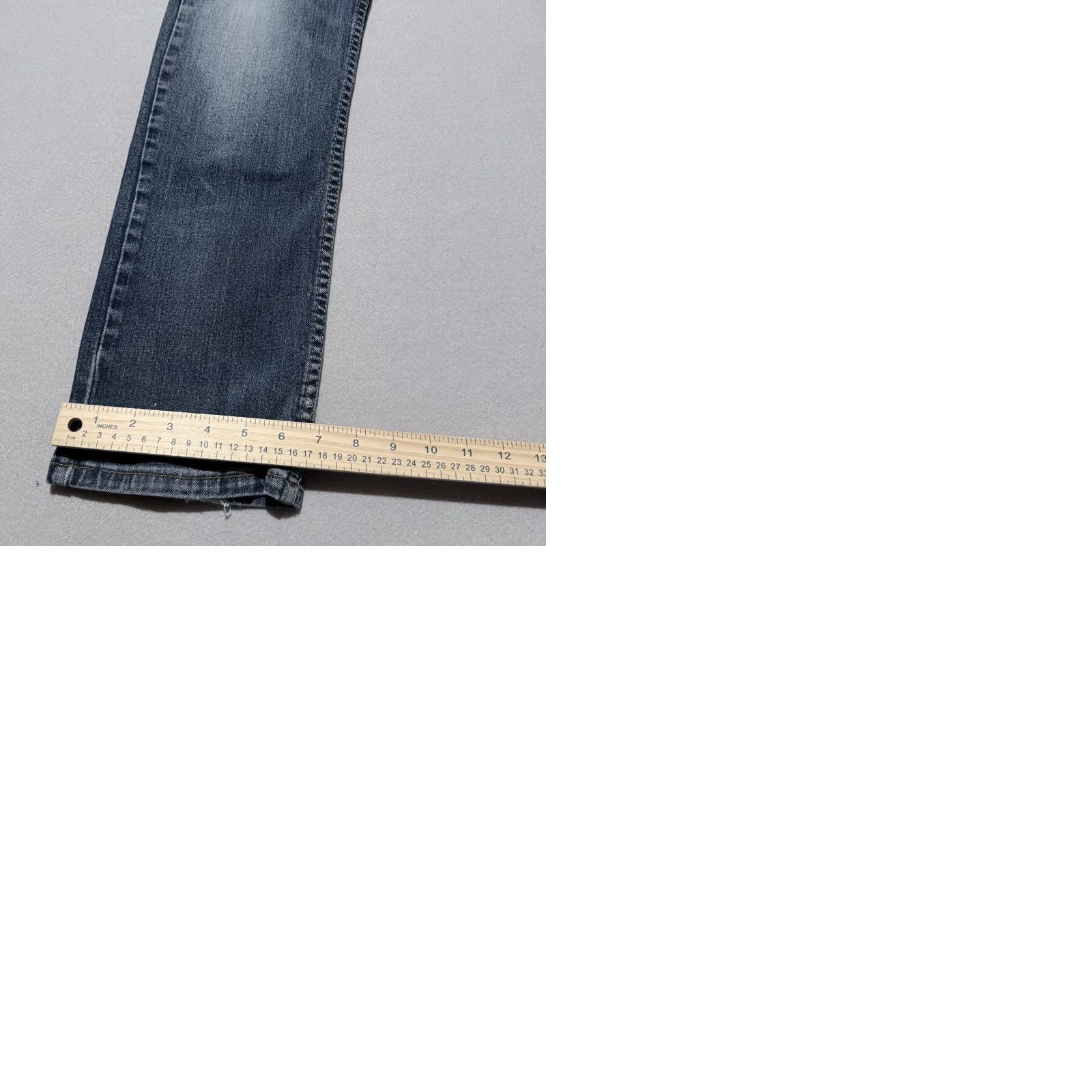 Levi's Levi's 511 Jeans Men's 32x32 Blue Denim Slim Straight Zip Fly - Pockets, Regular, 5-Pocket Design, Blue, Men Size US 32 / EU 48 - 10 Thumbnail