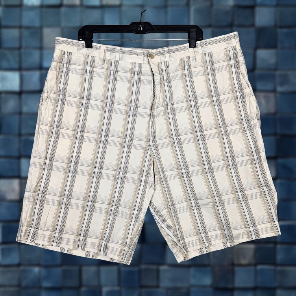 Tommy Bahama Tommy Bahama Plaid Gray White Men's Silk Cotton Blend Shorts Size 42 Size US 42 / EU 58 - 1 Thumbnail