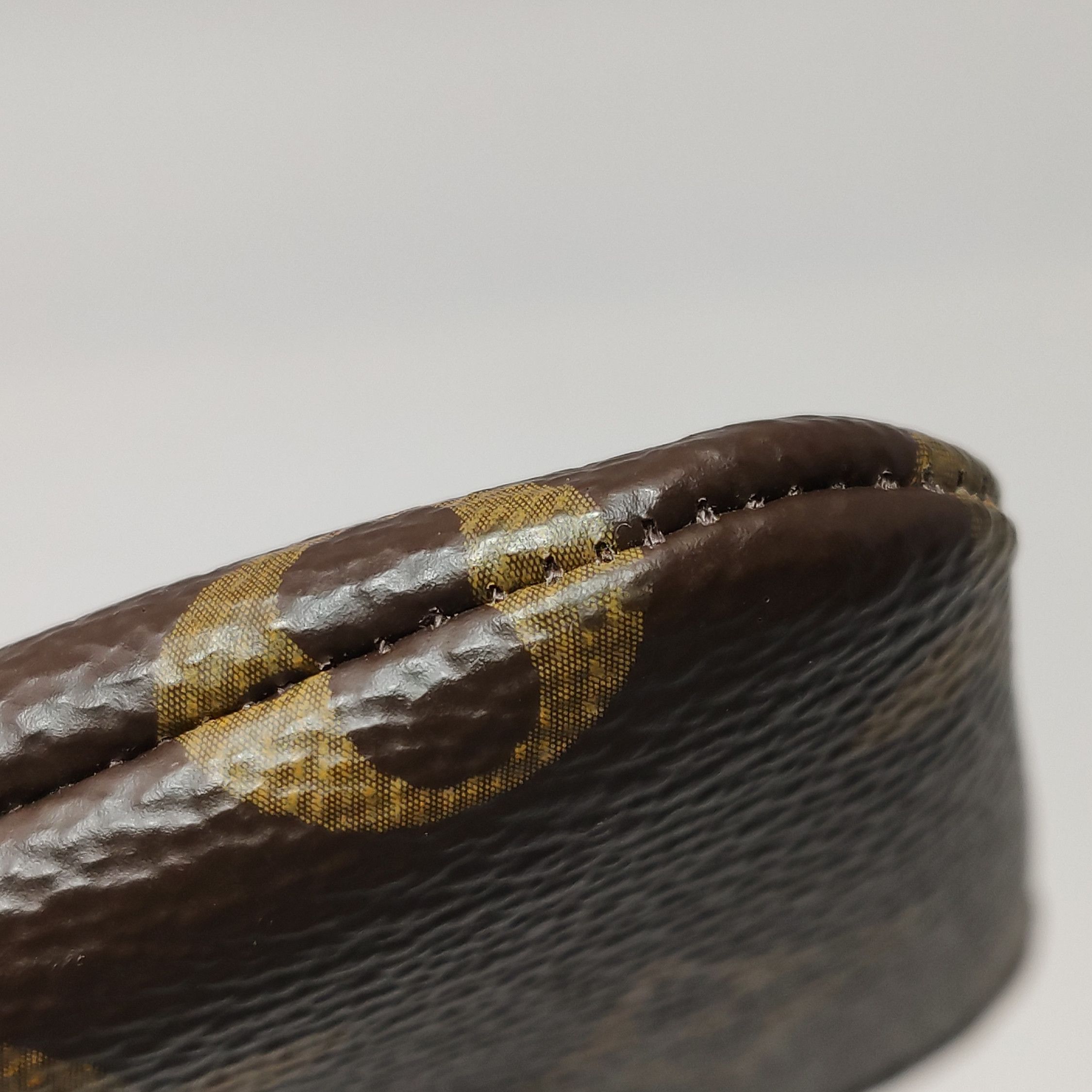Louis Vuitton Louis Vuitton (LV) Monogram Print Zipper Coin Purse -y2506 Size ONE SIZE - 9 Thumbnail