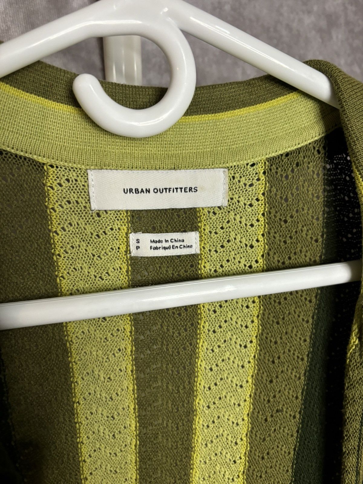 Urban Outfitters UO Knitted Button-up Size US S / EU 44-46 / 1 - 3 Thumbnail