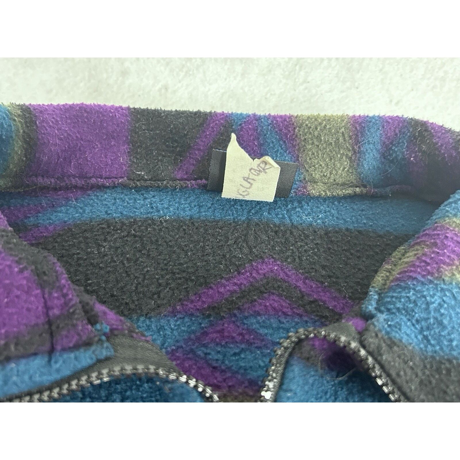 White Sierra VTG WHITE SIERRA Aztec USA Fleece Zipper Vest Multicolor L Size US L / EU 52-54 / 3 - 5 Thumbnail