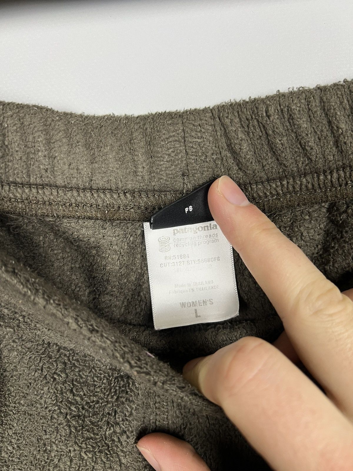 Patagonia M-L Vintage Patagonia Deep Pile Fleece Wide Pants Synchilla Size 31" - 6 Thumbnail