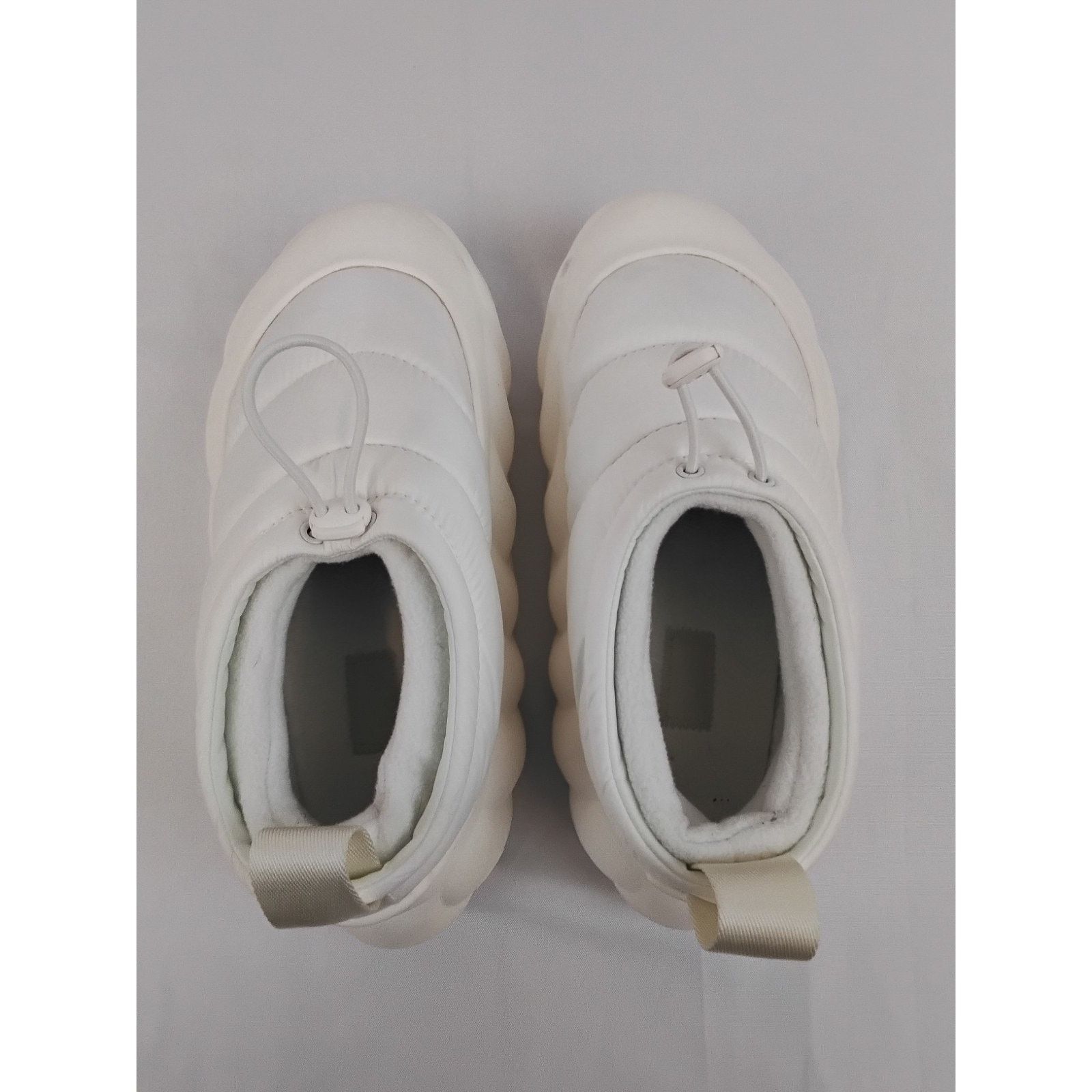 Crocs Crocs Overpuff Shorty Slip-On Shoes Men's 7 Women's 9 White Size US 7 / EU 40 - 7 Thumbnail