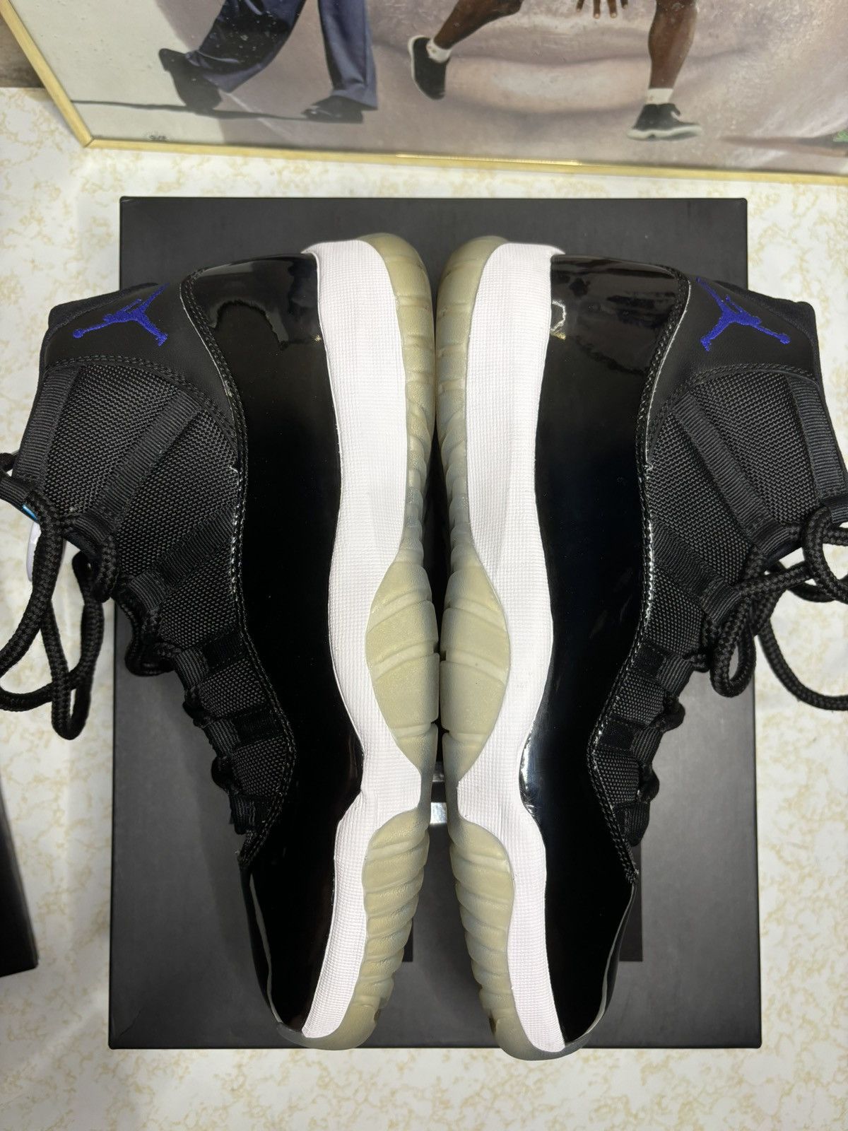 Jordan Brand Air Jordan 11 Retro 2016 Space Jam 2016 Size US 10 / EU 43 - 4 Thumbnail