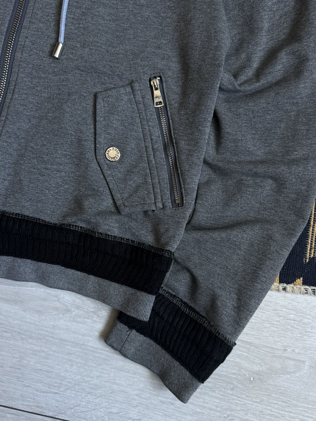 Dolce & Gabbana Vintage Dolce & Gabbana Metal Logo Y2K Women’s Zip-Hoodie Size L / US 10 / IT 46 - 7 Thumbnail