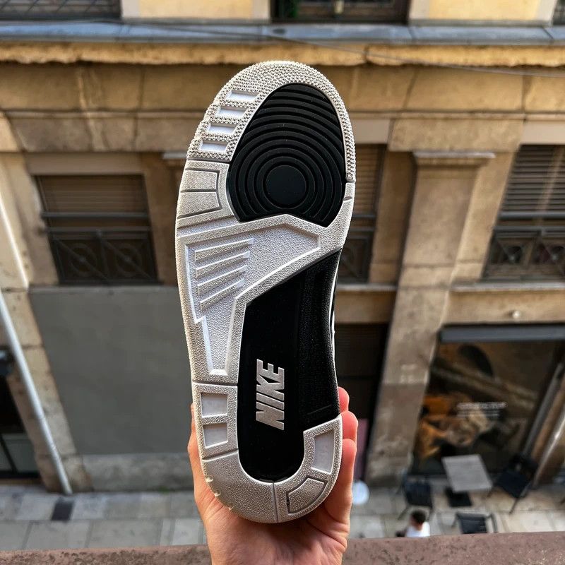 Fragment Design × Nike Air Jordan 3 Retro x Fragment "White/Black" Size US 8.5 / EU 41-42 - 7 Thumbnail