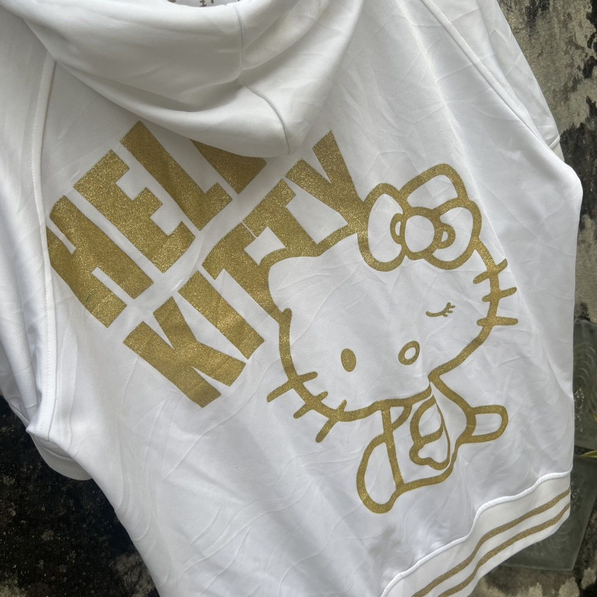 Anime × Japanese Brand × Vintage “HELLOKITTY” SHORT SLEEVE BACKHIT HOODIE Size US XXL / EU 58 / 5 - 11 Thumbnail