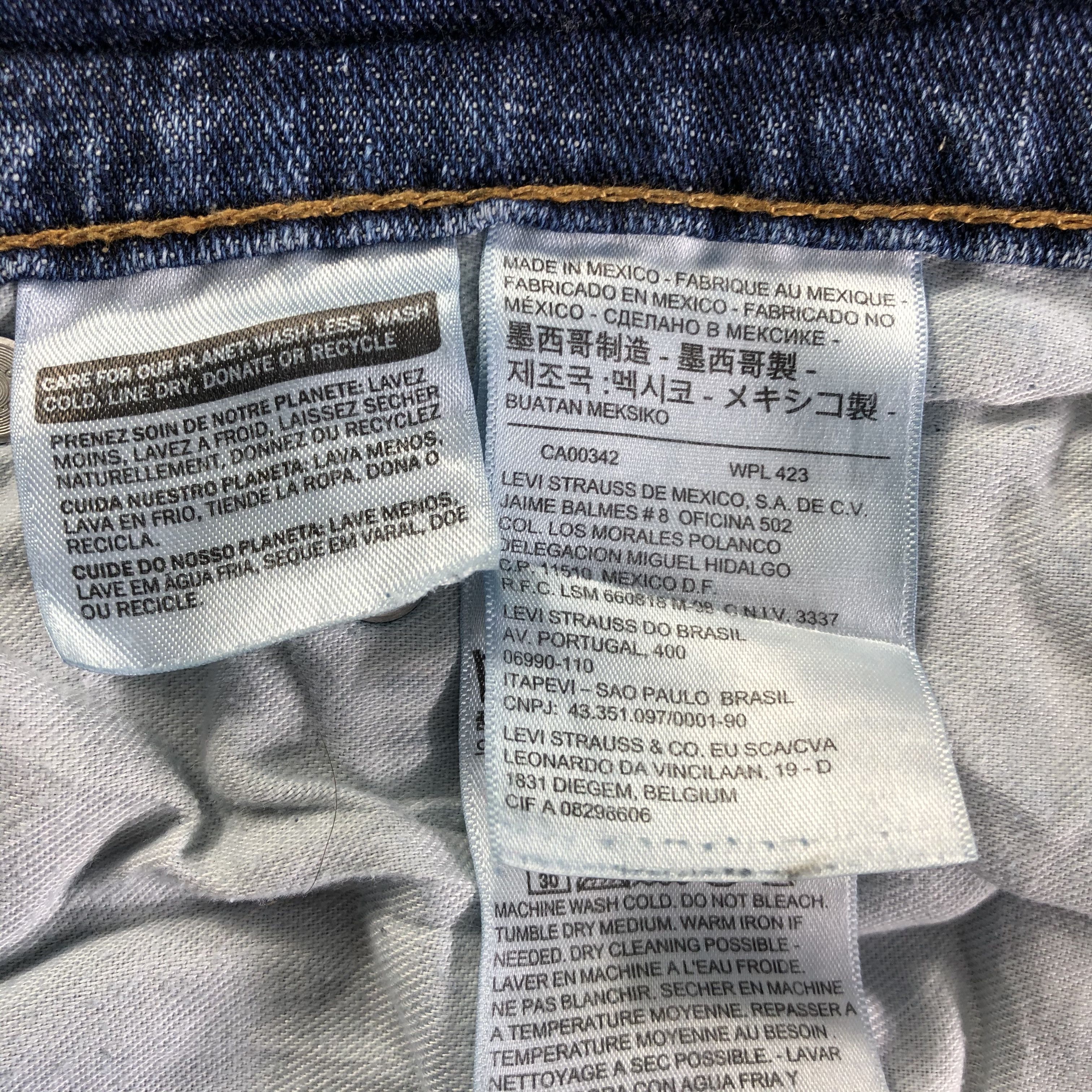Levi's Vintage Blue Wash Levis 505 Jeans-J4504 Size US 35 - 9 Thumbnail