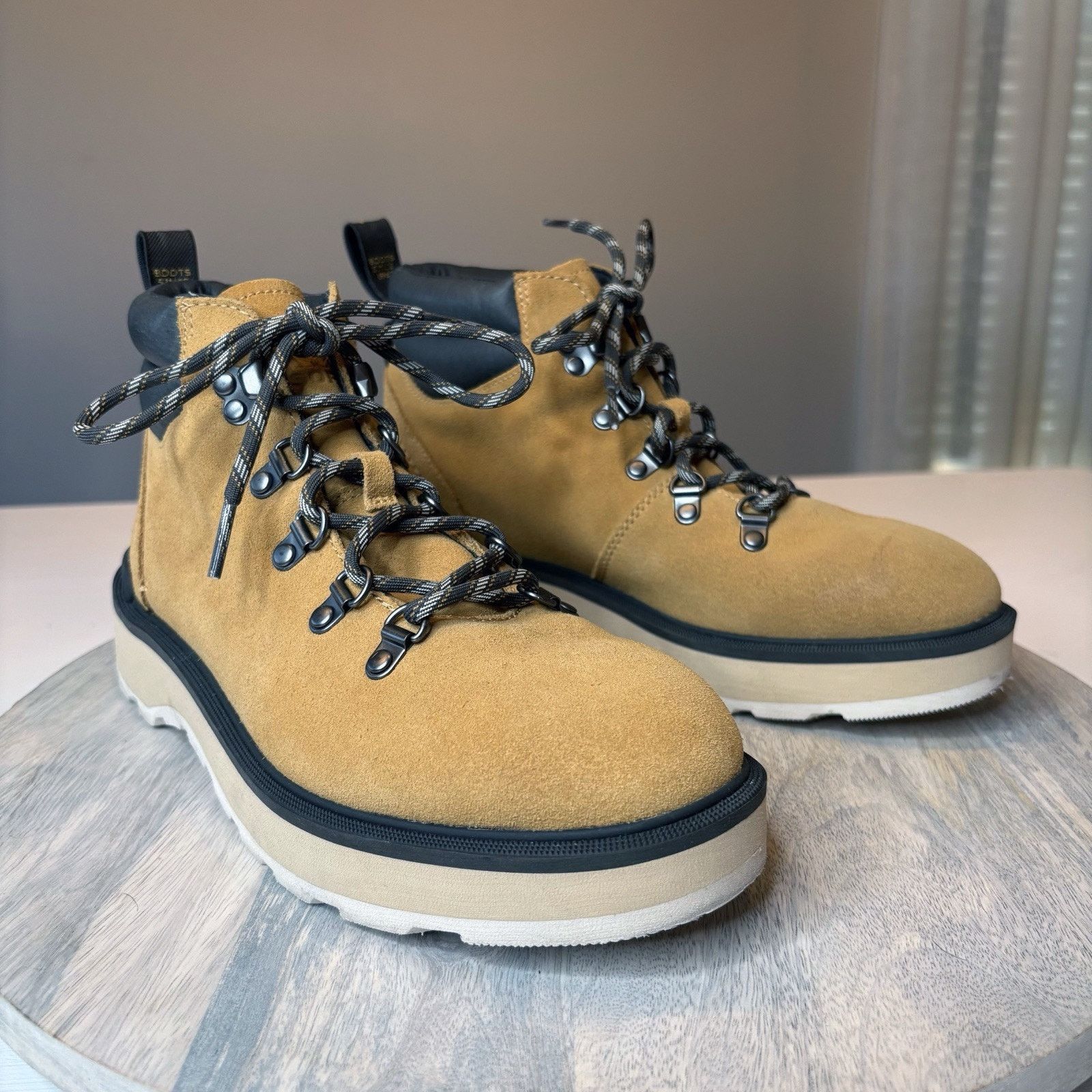 SOREL Sorel Women's Hi-Line Hiker Suede Ankle Boots Geo Size 9.5 Size US 9.5 / IT 39.5 - 2 Thumbnail