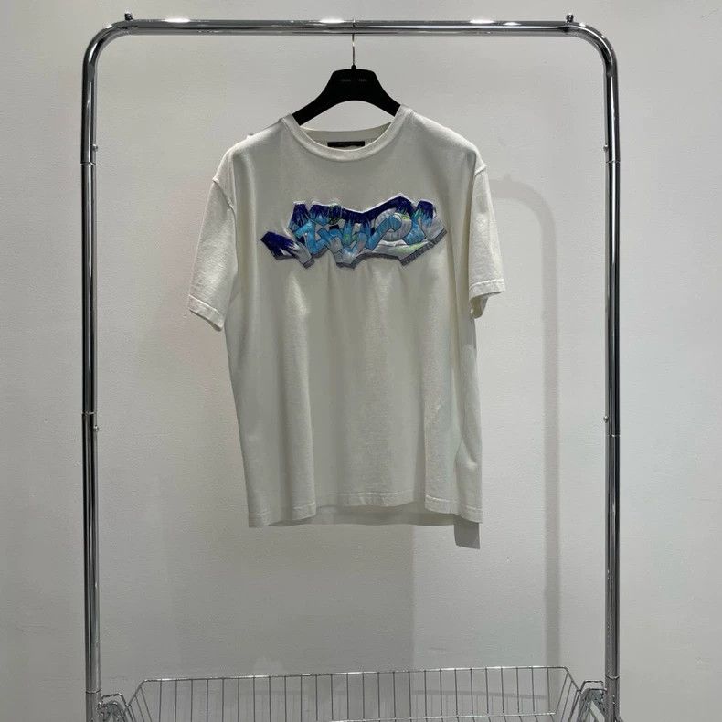 Louis Vuitton Louis Vuitton Blue foam embroidered short sleeve T-shirt Size US L / EU 52-54 / 3 - 1 Thumbnail