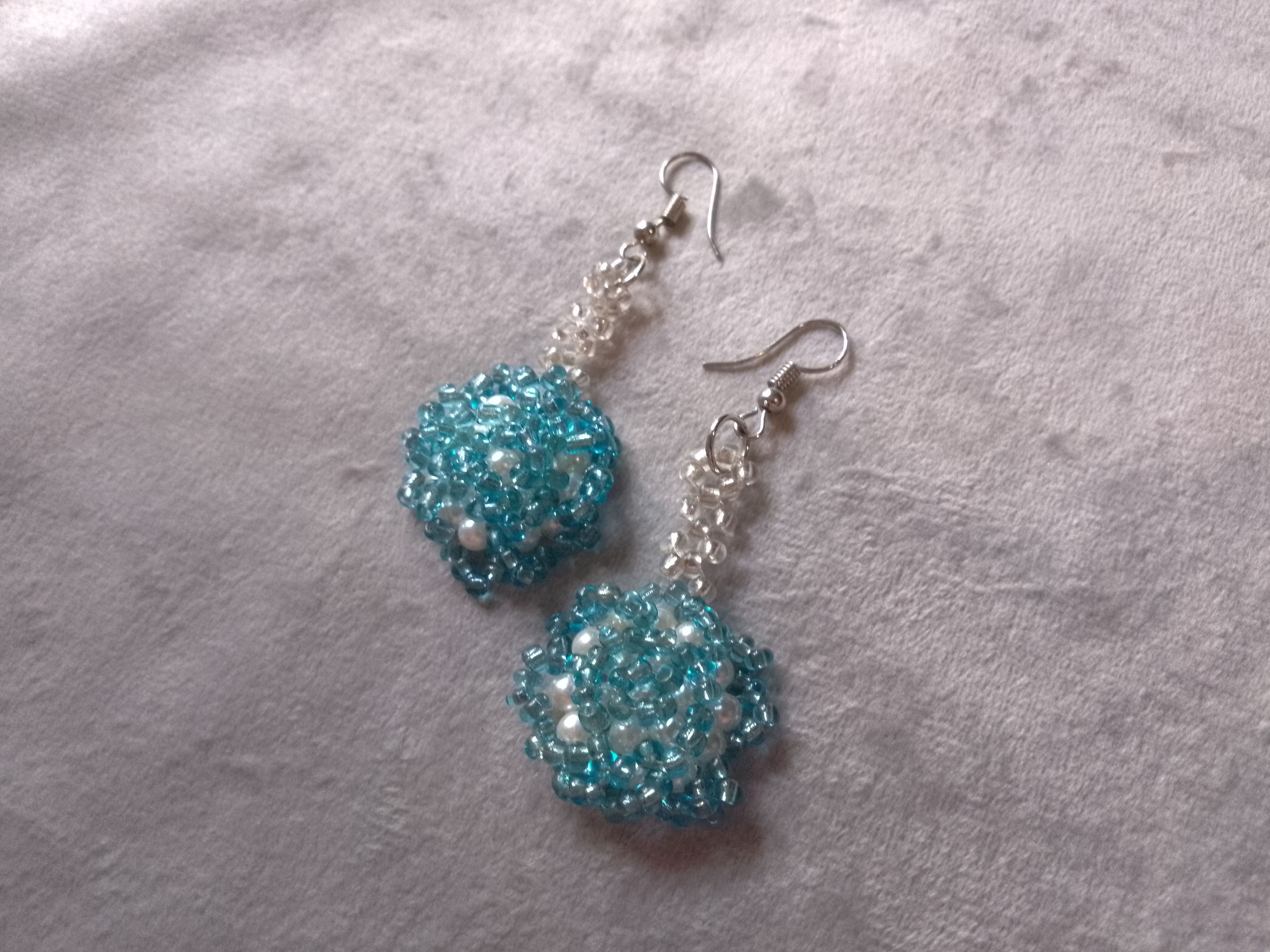 Handmade Necklace earrings. Rose shape. Turquoise/silver. Elegant. Size ONE SIZE - 5 Thumbnail