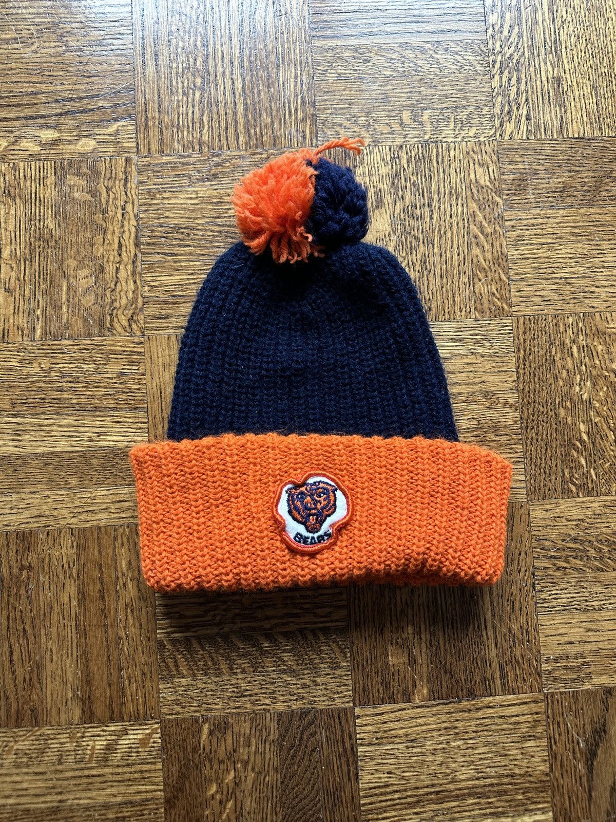 Vintage Vintage Chicago Bears Pom Beanie Size ONE SIZE - 1 Thumbnail