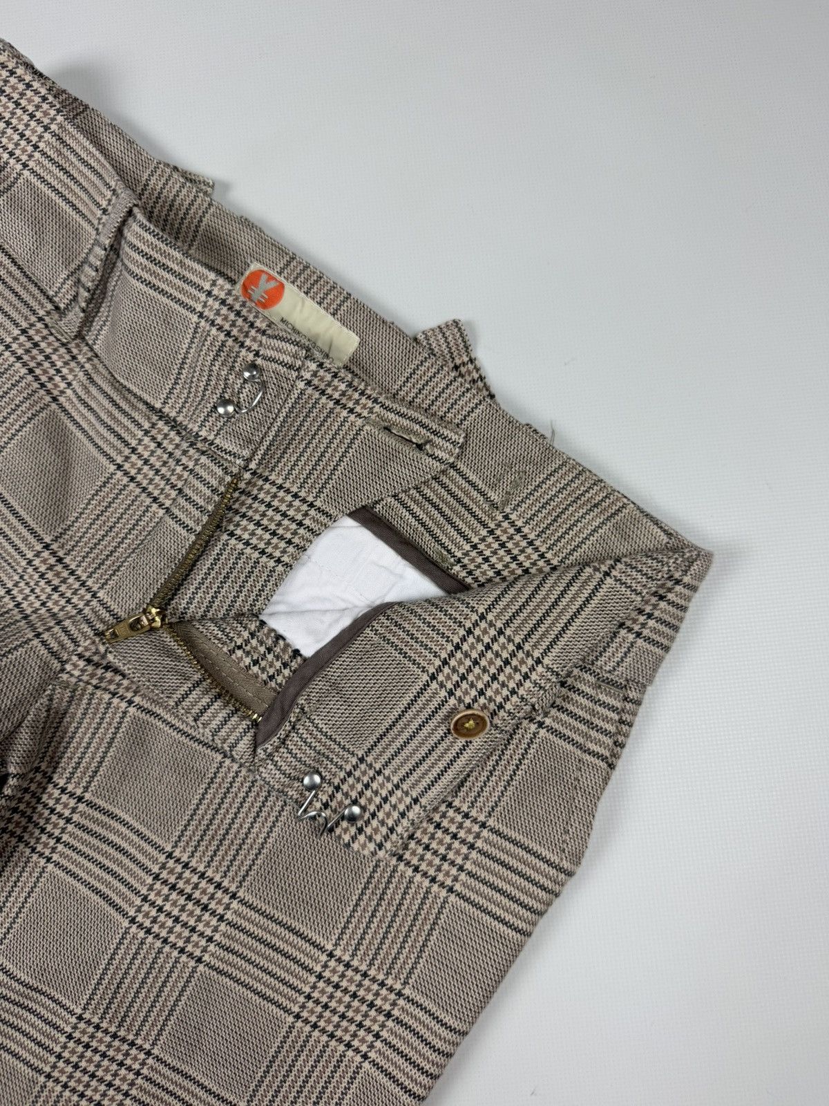 Japanese Brand × Michiko Koshino Michiko Koshino Ladies Plaid Cropped Chino Pants Trousers Size 26" / US 2 / IT 38 - 13 Thumbnail