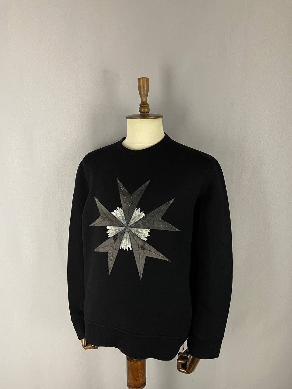 Neil Barrett Neil Barrett Crewneck Sweatshirt Black Size US XXL / EU 58 / 5 - 1 Thumbnail