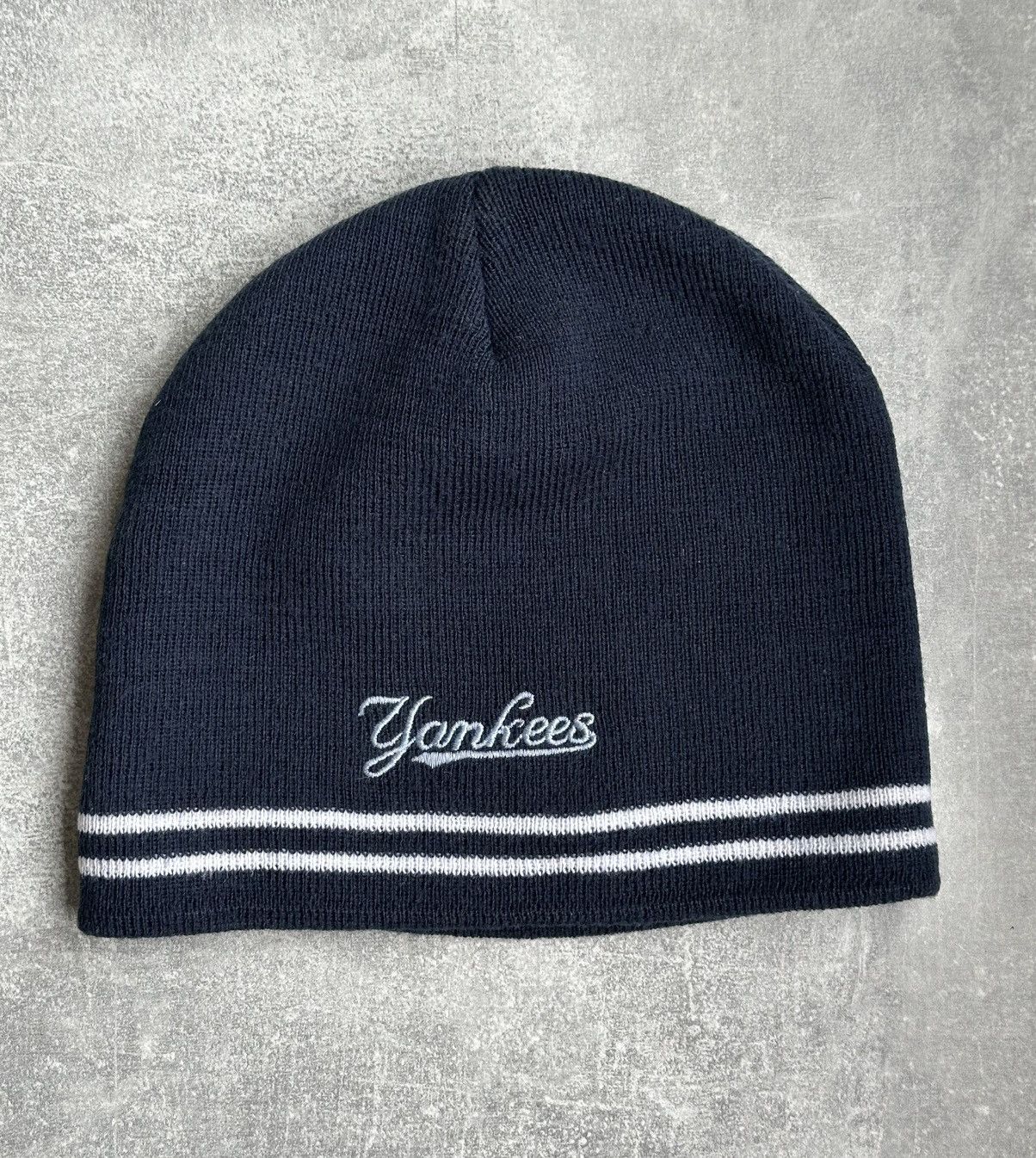 New York Yankees MLB New York Yankees Beanie Hat Blue Embroidered Logo Size S Size 30 - 3 Thumbnail