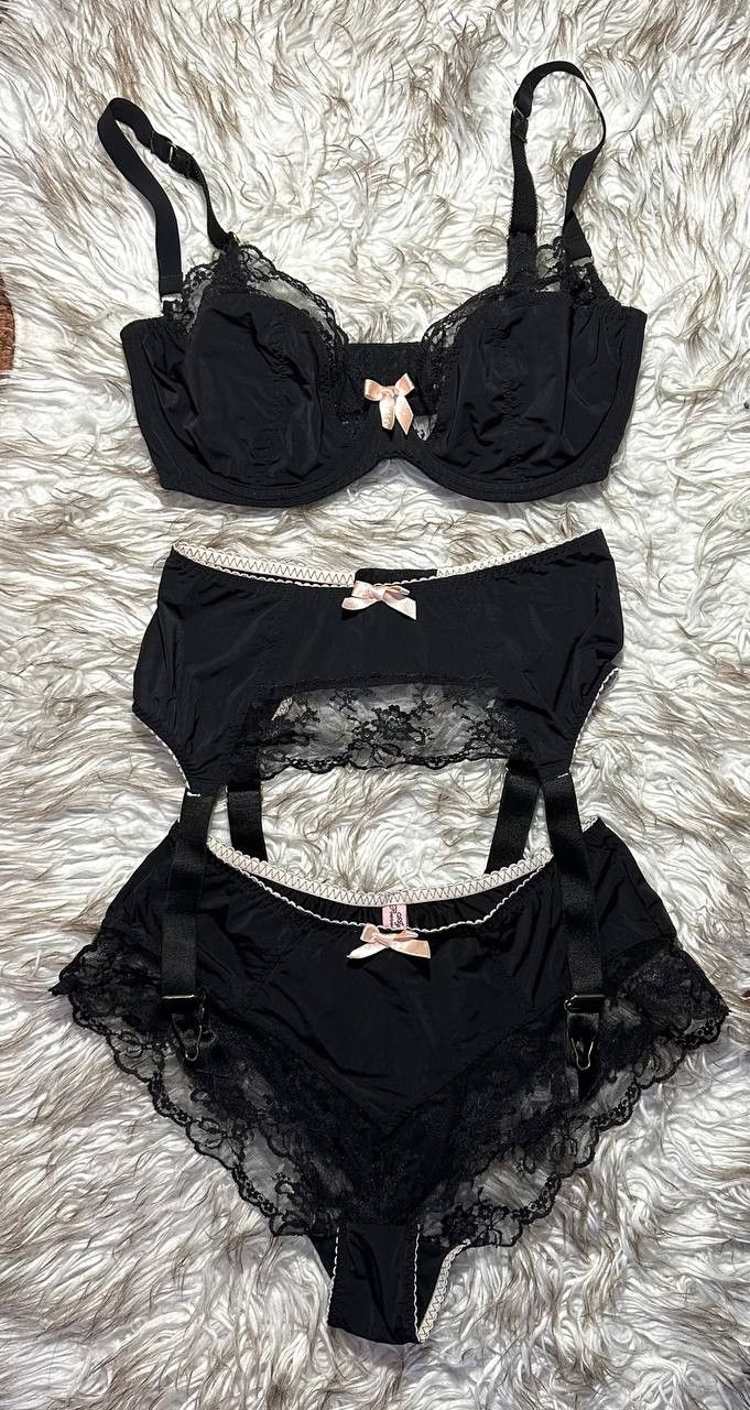 Agent Provocateur Agent provocateur 3 Piece Set USA 32E Bra Garter belt underw Size ONE SIZE - 1 Thumbnail