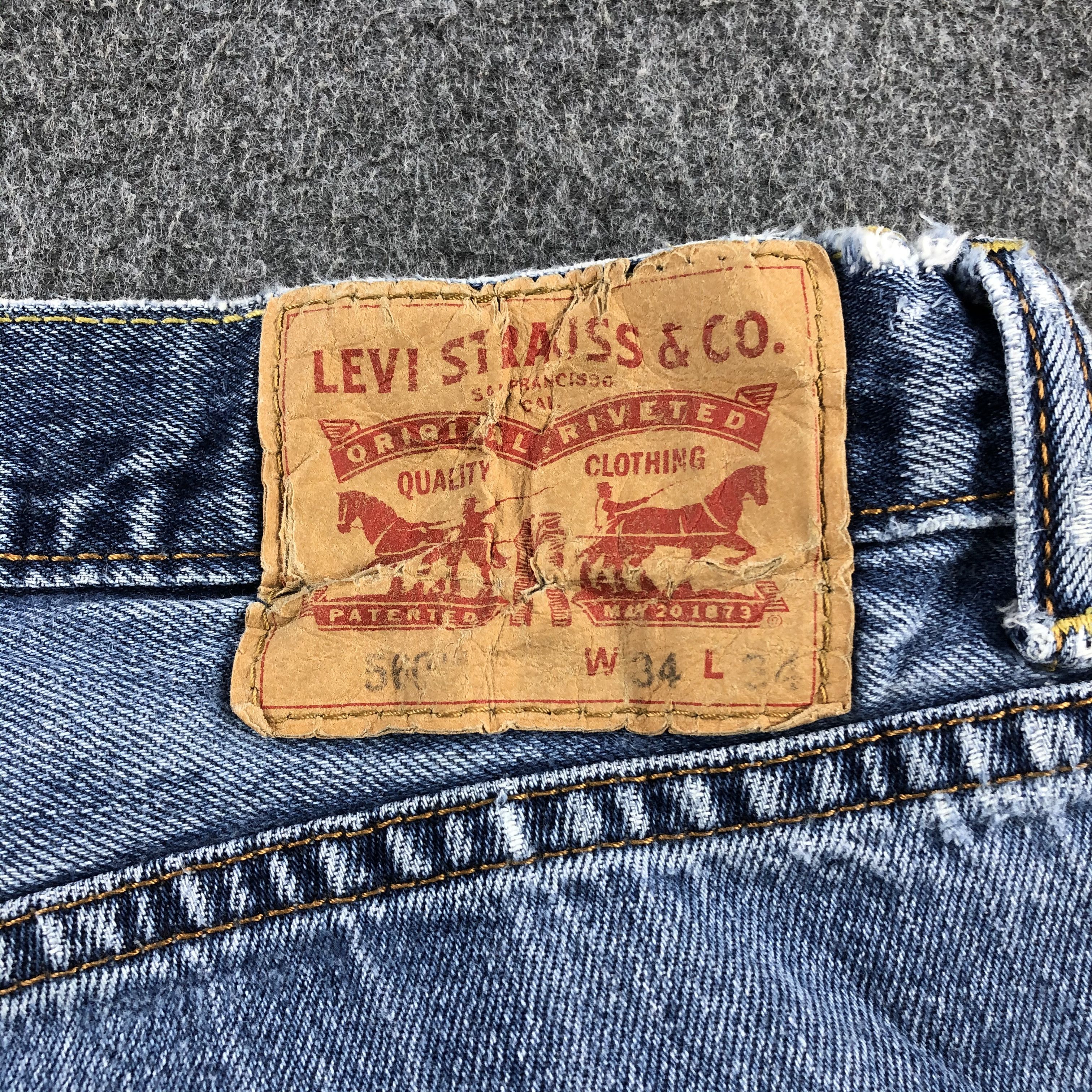 Levi's Vintage Blue Wash Levis 560 Jeans-J2109 Size US 33 - 5 Thumbnail