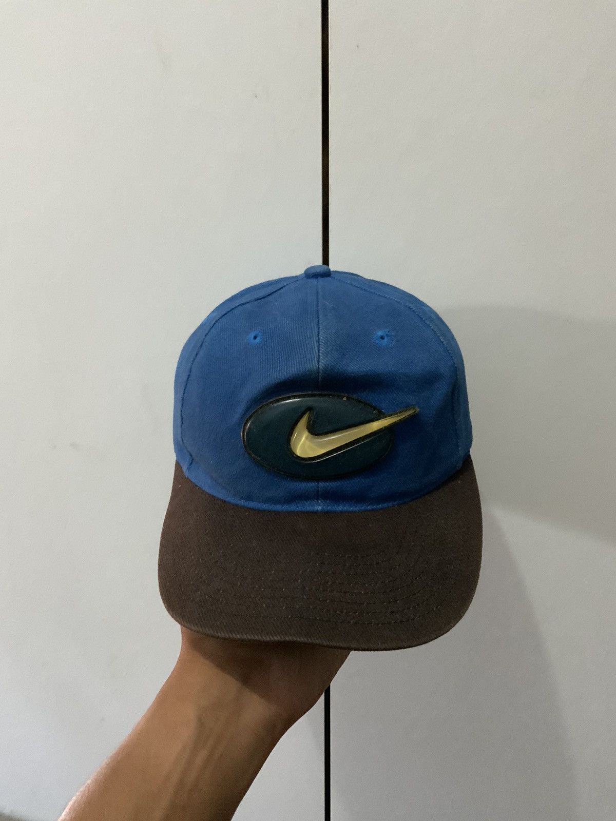 Nike Vintage Nike Blue Fade Hat Size ONE SIZE - 5 Thumbnail