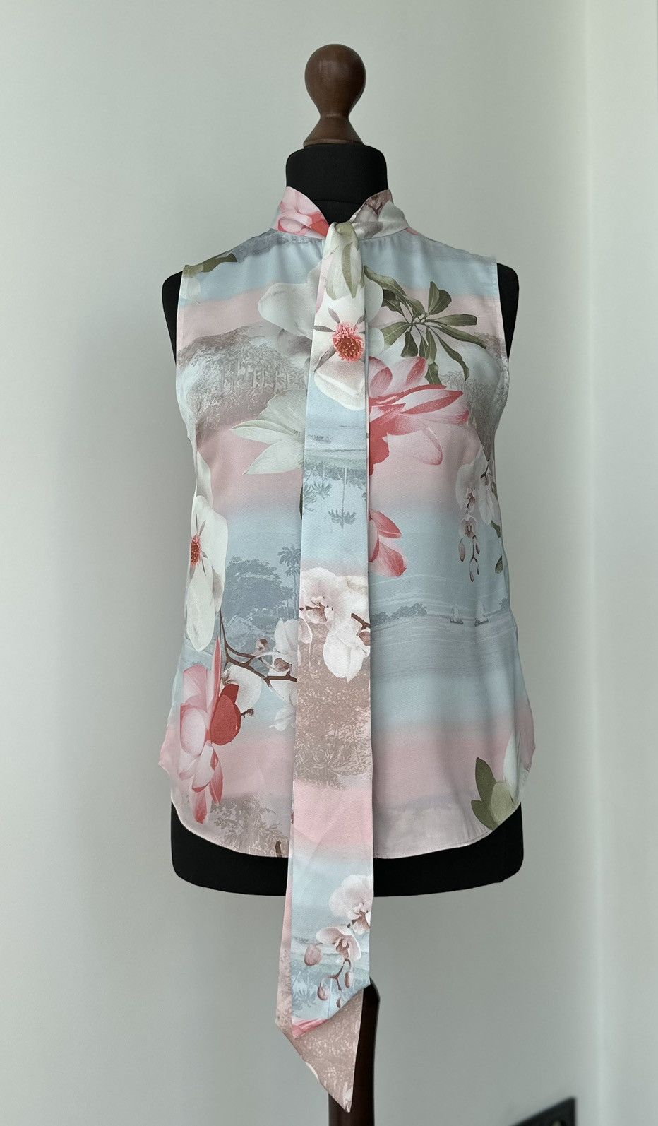 Ted Baker Ted Baker London Women's Blouse Shirt Size 1 Size S / US 4 / IT 40 - 2 Thumbnail