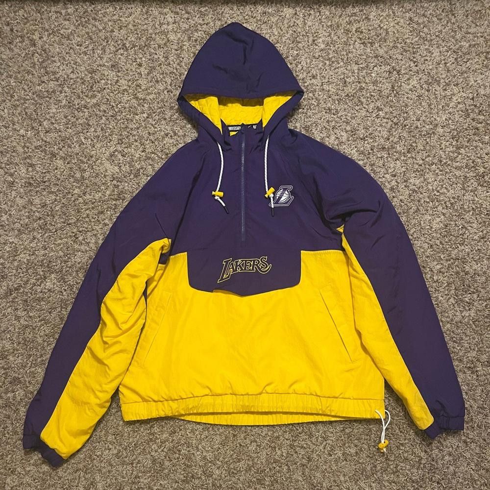 Nike Nike Men’s Los Angeles Lakers Courtside NBA Premium Jacket Sample Size US M / EU 48-50 / 2 - 1 Thumbnail