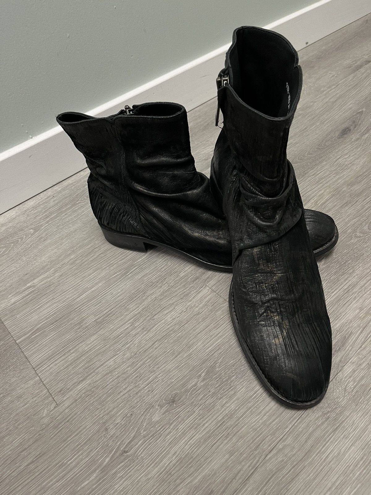 John Varvatos Morrison Scored Leather Boot. 12 Size US 12 / EU 45 - 14 Thumbnail