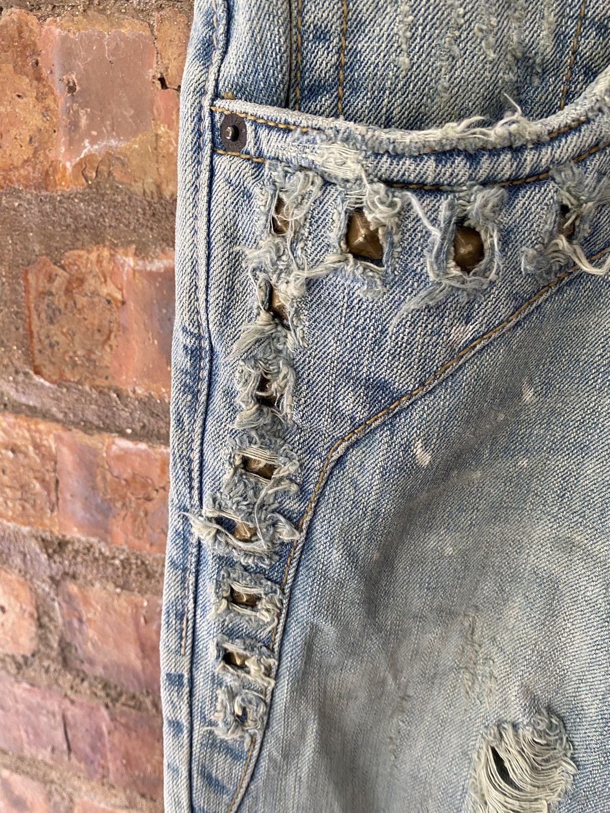 BUFFALO BOBS 2000s Stud holster distressed pants Size US 33 - 12 Thumbnail