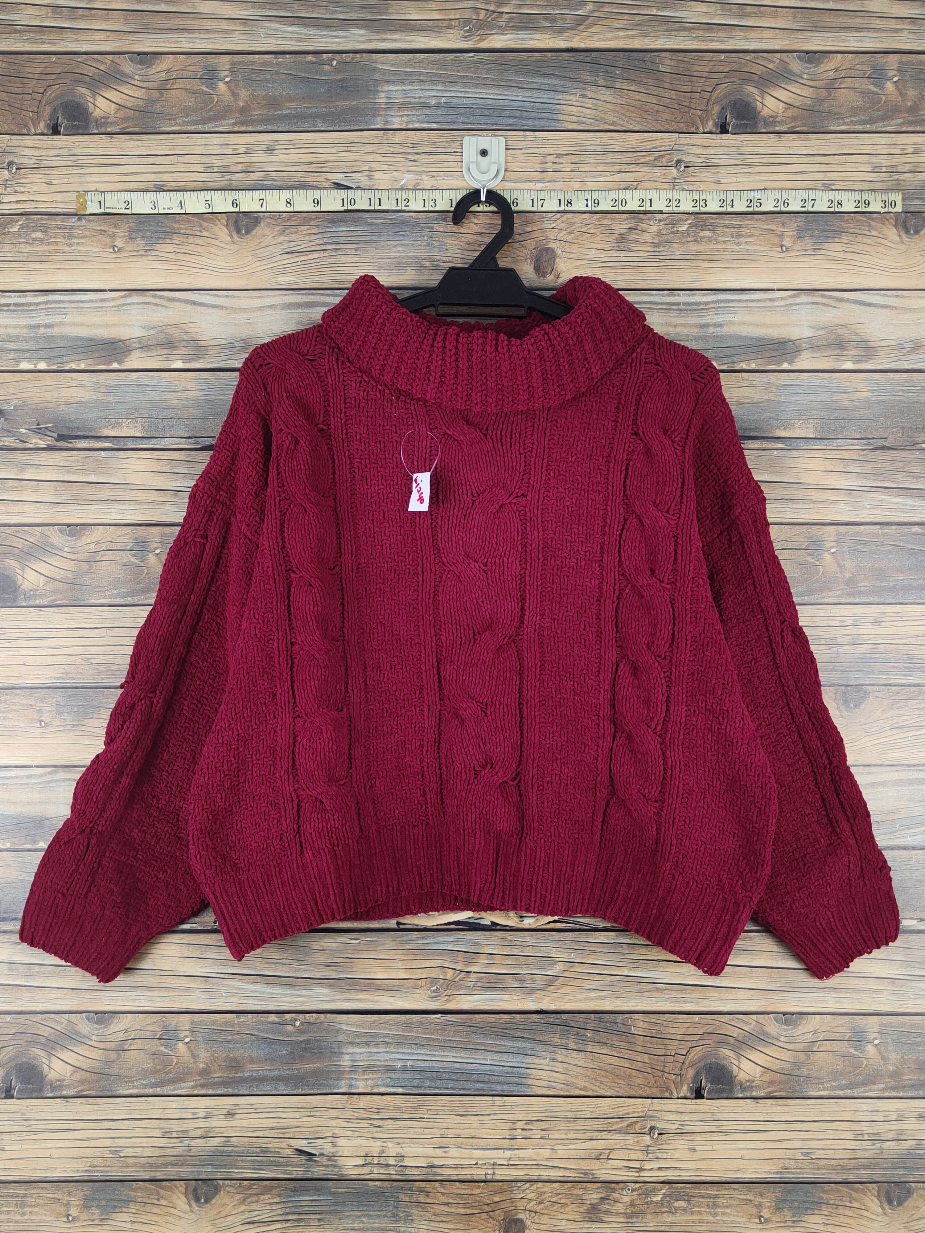 Aran Isles Knitwear Ingni Red cable Knitwear Crop Tops #W1240 Size M / US 6-8 / IT 42-44 - 1 Thumbnail