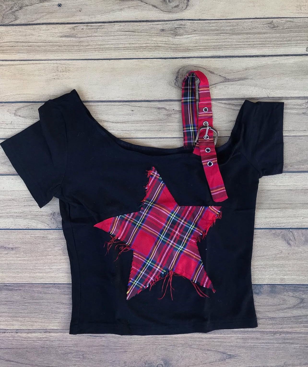 If Six Was Nine Y2k punk tees Size M / US 6-8 / IT 42-44 - 1 Thumbnail
