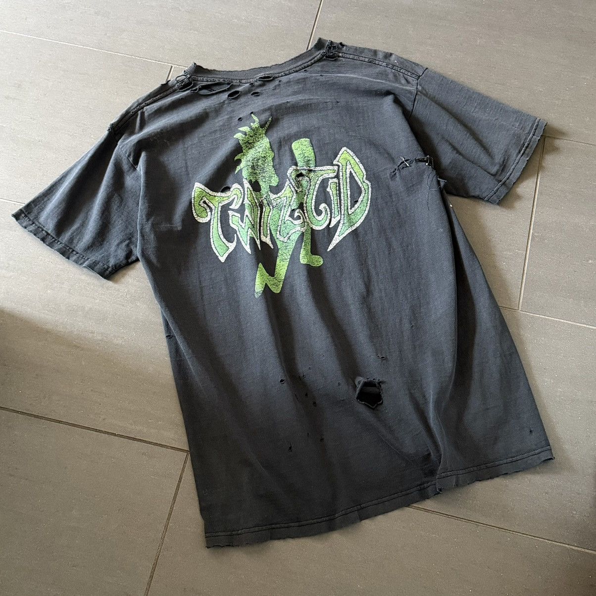 Band Tees Vintage 2000s Thrashed Faded ICP Grunge Erd WCC Band Tee Size US L / EU 52-54 / 3 - 3 Thumbnail