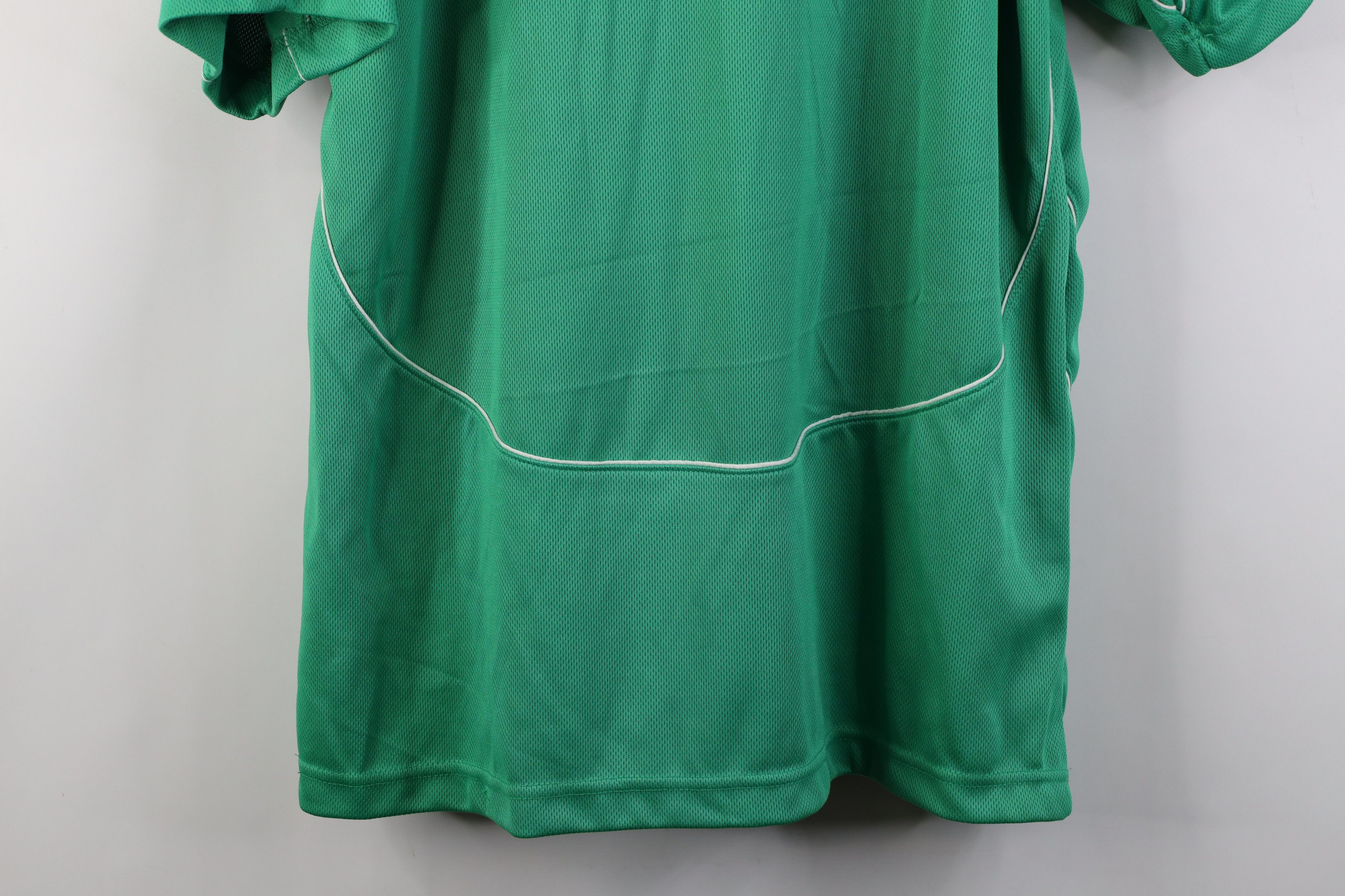 Vintage Vintage Spell Out Ireland Rugby Jersey Shirt Green Polyester Size US M / EU 48-50 / 2 - 17 Thumbnail