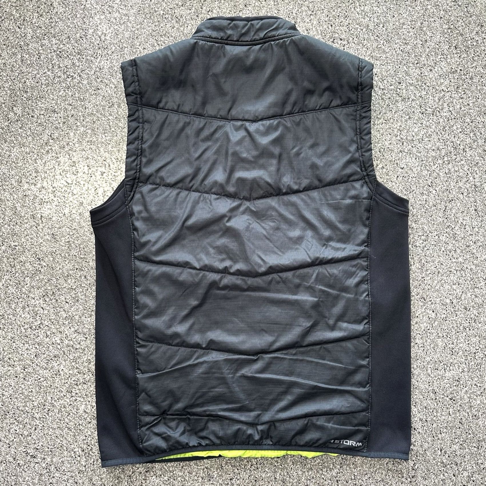 Under Armour VINTAGE Under Armour Vest Mens L UA Storm Hybrid Puffer Primaloft Black Volt Size US L / EU 52-54 / 3 - 6 Thumbnail