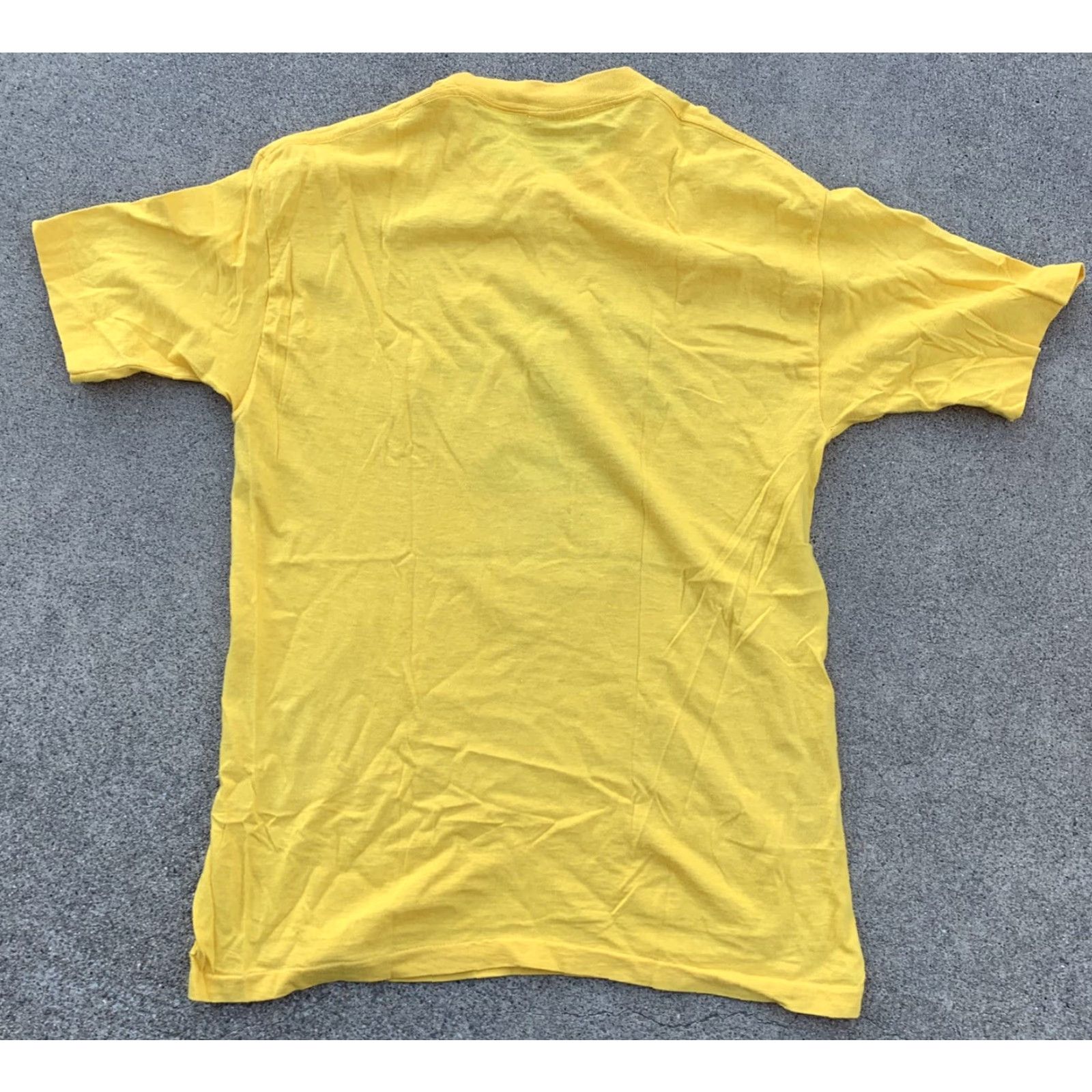 Vintage VINTAGE Belton Camp Shelly Livermore ARPD t shirt 1980s Yellow Cotton Crew Neck Short Sleeve Men L Size US L / EU 52-54 / 3 - 6 Thumbnail
