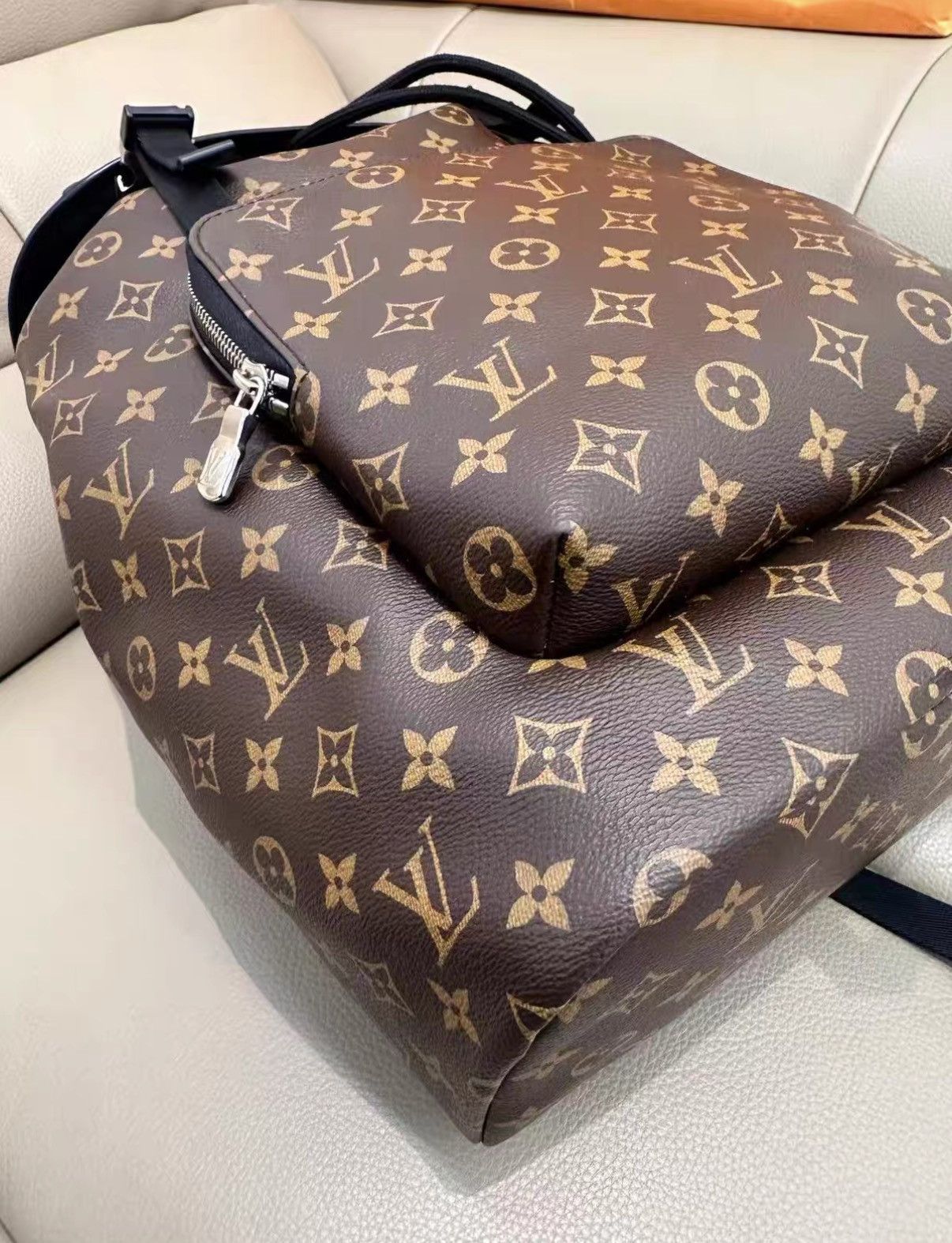Louis Vuitton LV Monogram Zack backpack J38 Size ONE SIZE - 8 Thumbnail