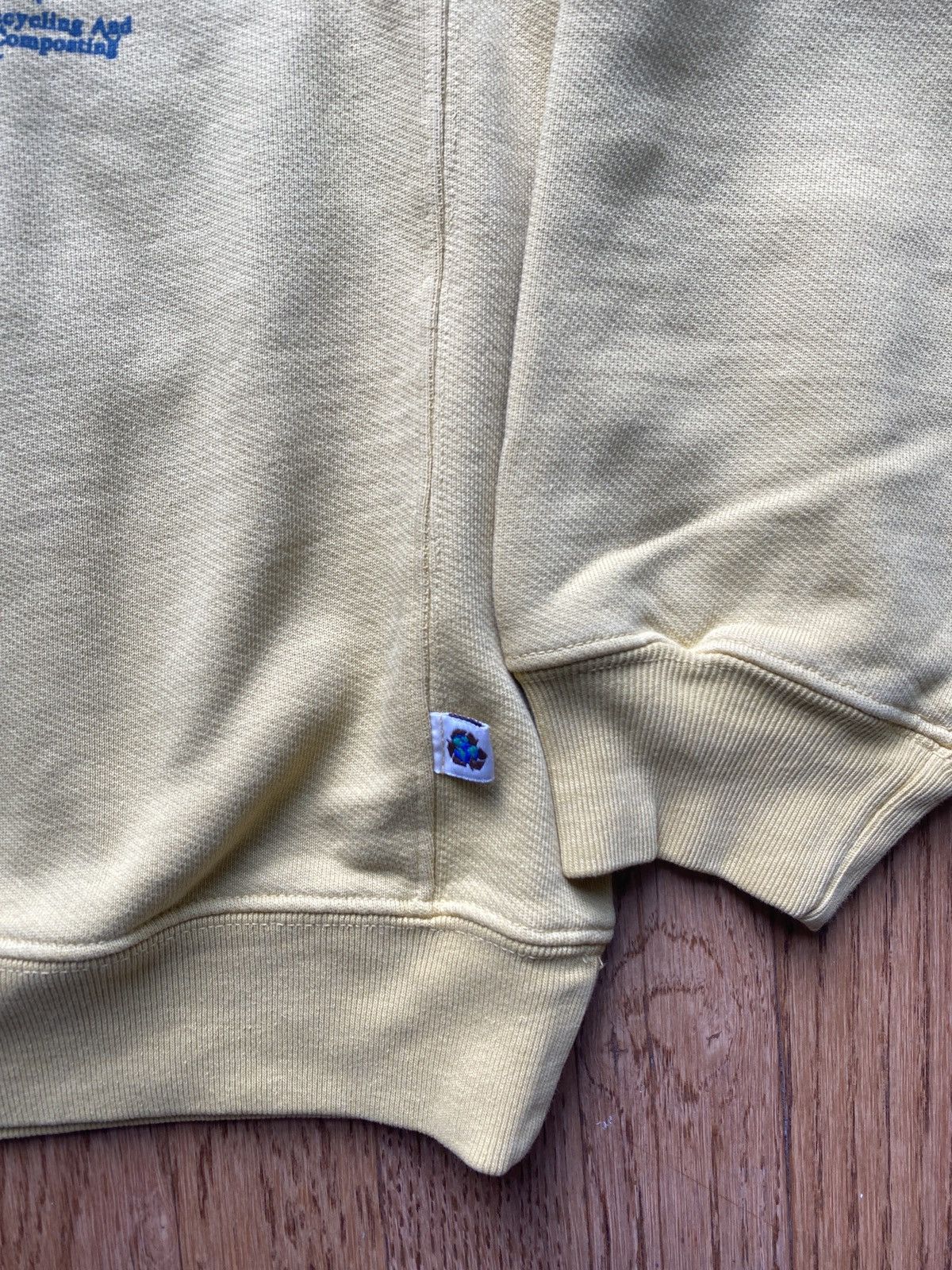 Madhappy Madhappy Earth Day Recycle Crew Neck Unisex Sz M Size US M / EU 48-50 / 2 - 7 Thumbnail